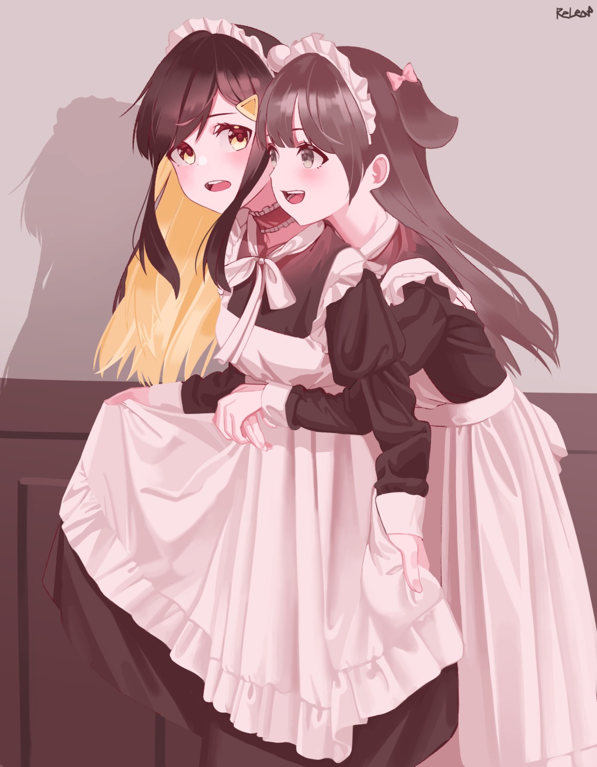 maid re-leaf skirt_lift yuri