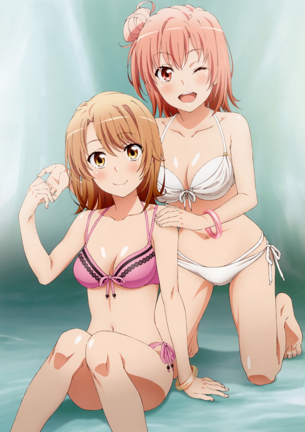 bikini cleavage isshiki_iroha kanai_yuuko swimsuits yahari_ore_no_seishun_lovecome_wa_machigatteiru. yuigahama_yui