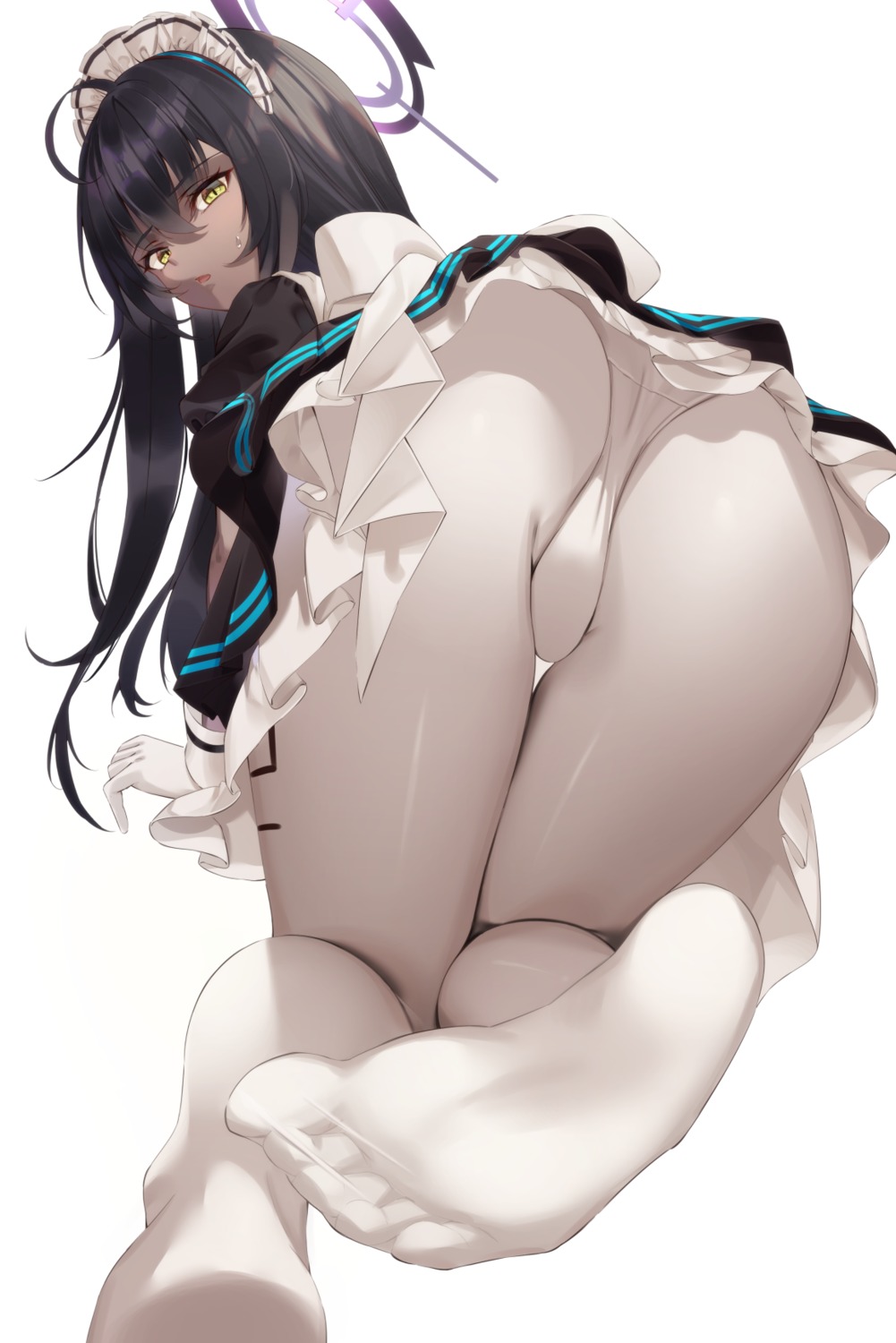 ass blue_archive feet halo kakudate_karin maid pantsu pantyhose sg_(satoumogumogu) skirt_lift