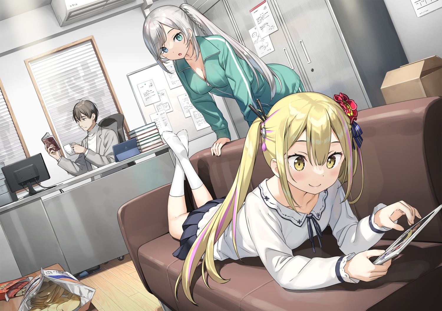 cleavage gym_uniform henjin_no_salad_bowl heterochromia kantoku kusanagi_sousuke livia_do_udis sara_da_odin sweater