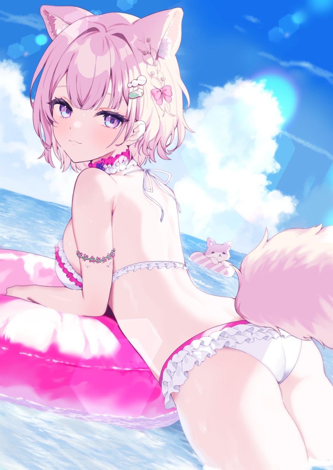 animal_ears ass bikini hakui_koyori hololive machikaze_fuuna swimsuits tail wet