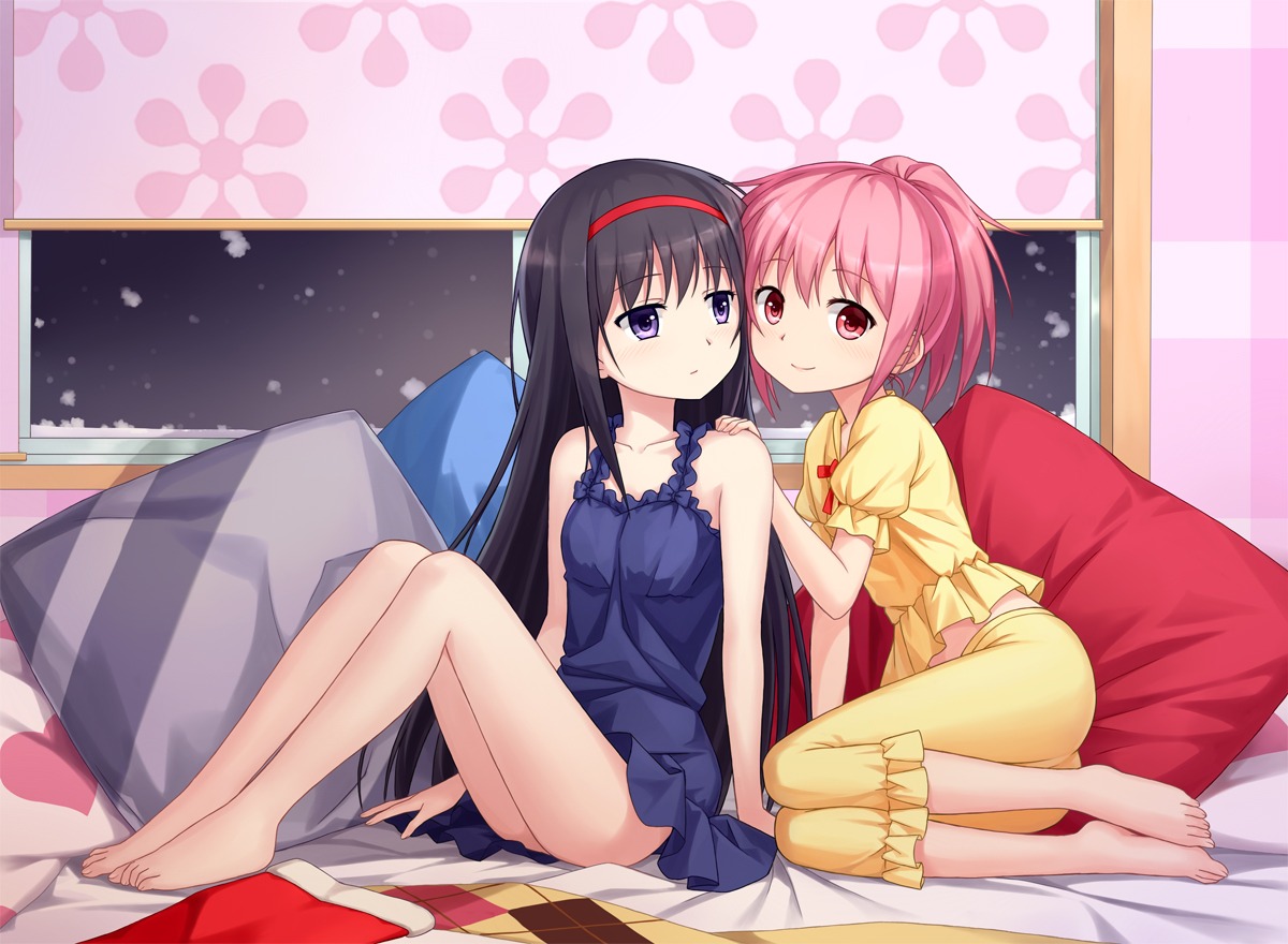 akemi_homura kaname_madoka pajama puella_magi_madoka_magica tucana