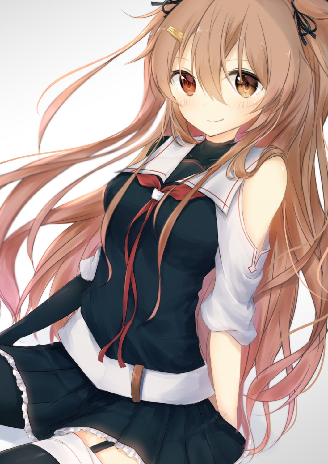 heterochromia kantai_collection murasame_(kancolle) seifuku stockings thighhighs uzuki_tsukuyo