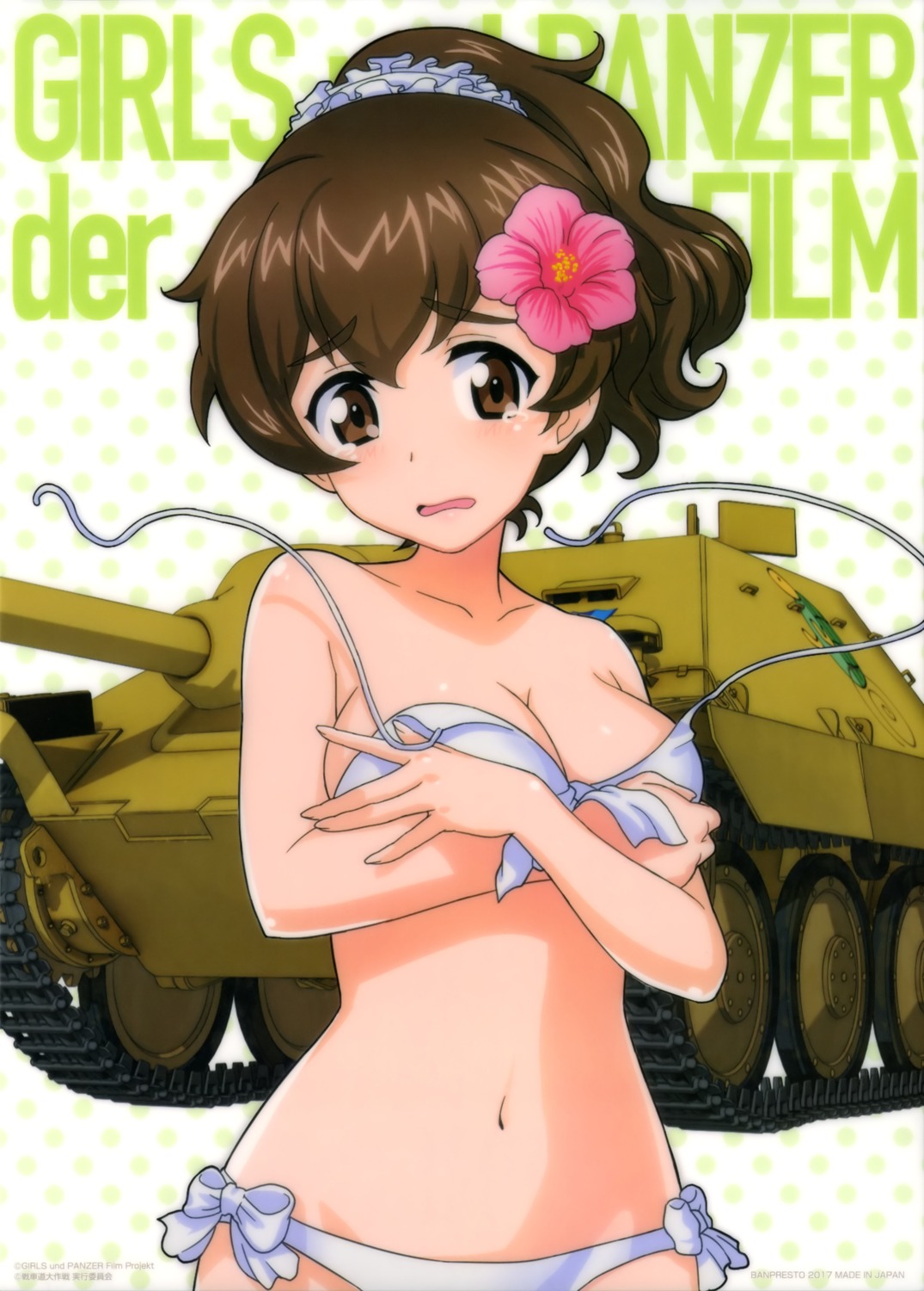 bikini breast_hold cleavage girls_und_panzer koyama_yuzu swimsuits wardrobe_malfunction