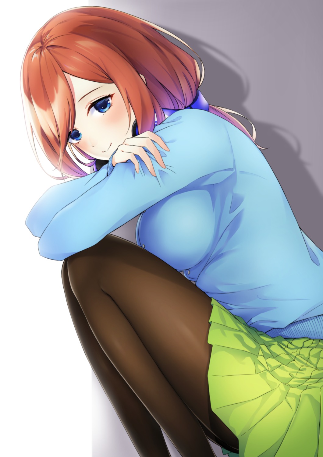 5-toubun_no_hanayome headphones nakano_miku pantyhose seifuku skirt_lift sweater yumemo