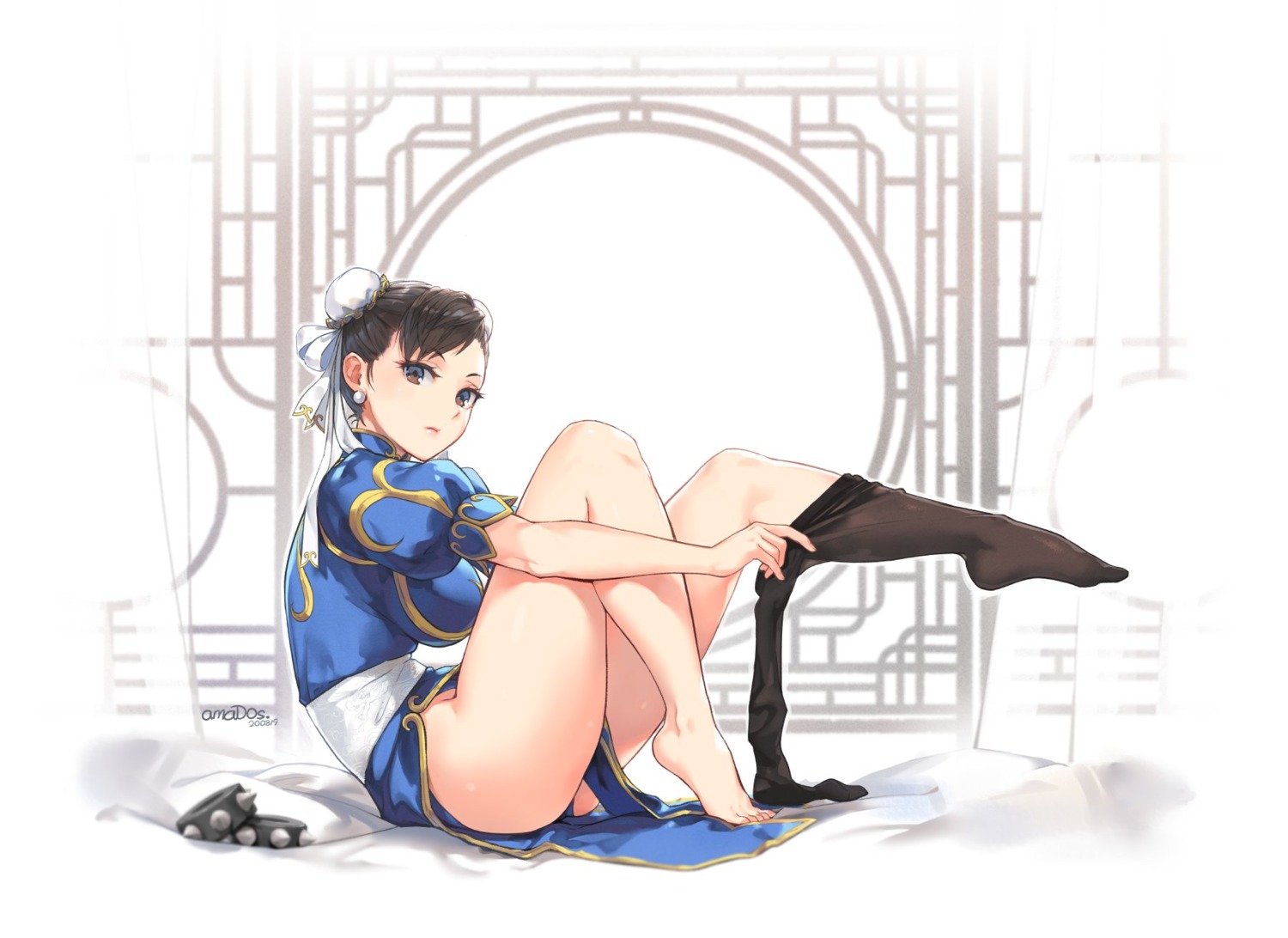 amados chinadress chun_li feet pantsu pantyhose skirt_lift street_fighter undressing