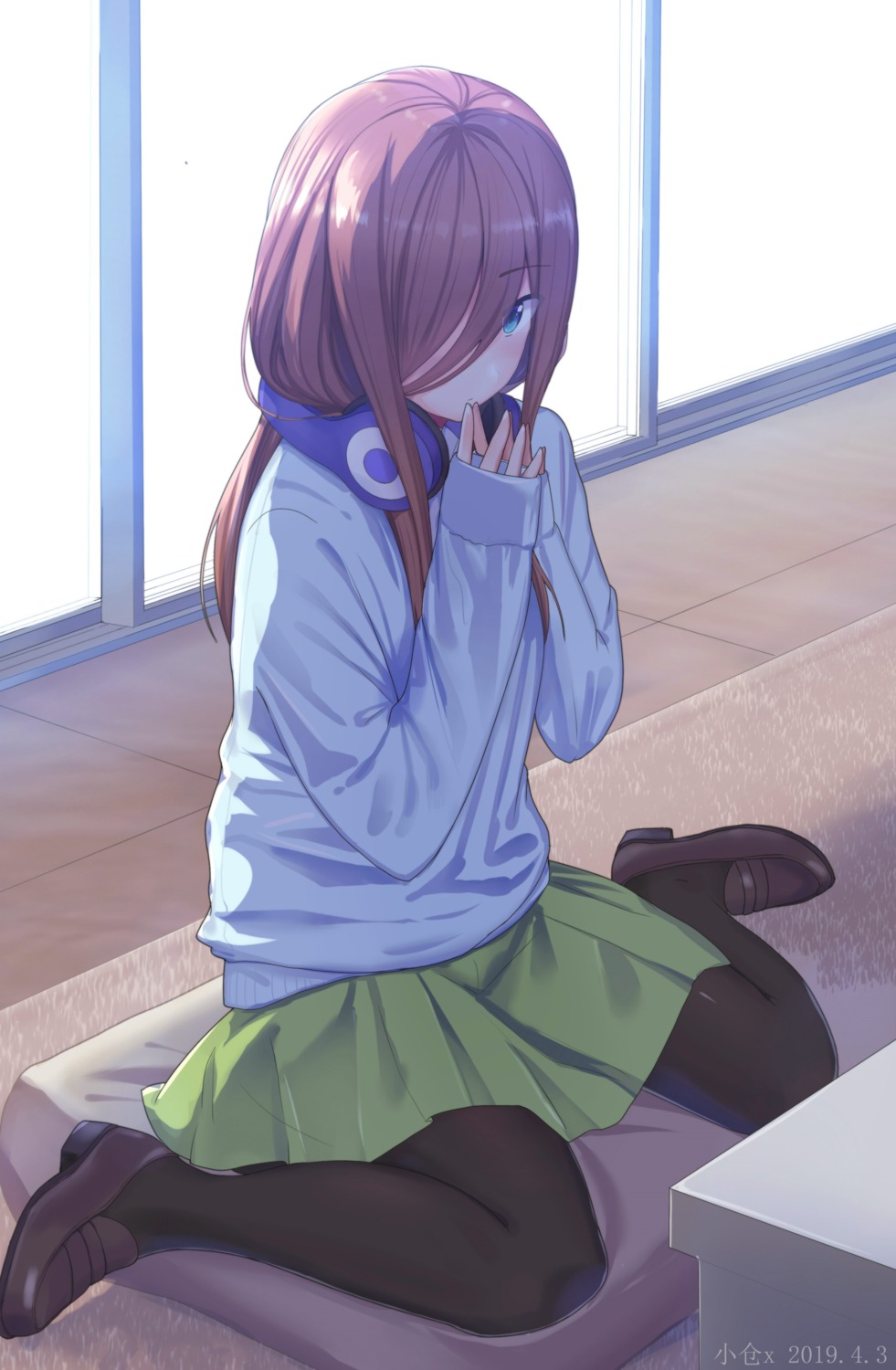 5-toubun_no_hanayome headphones heels nakano_miku pantyhose seifuku sweater xkc