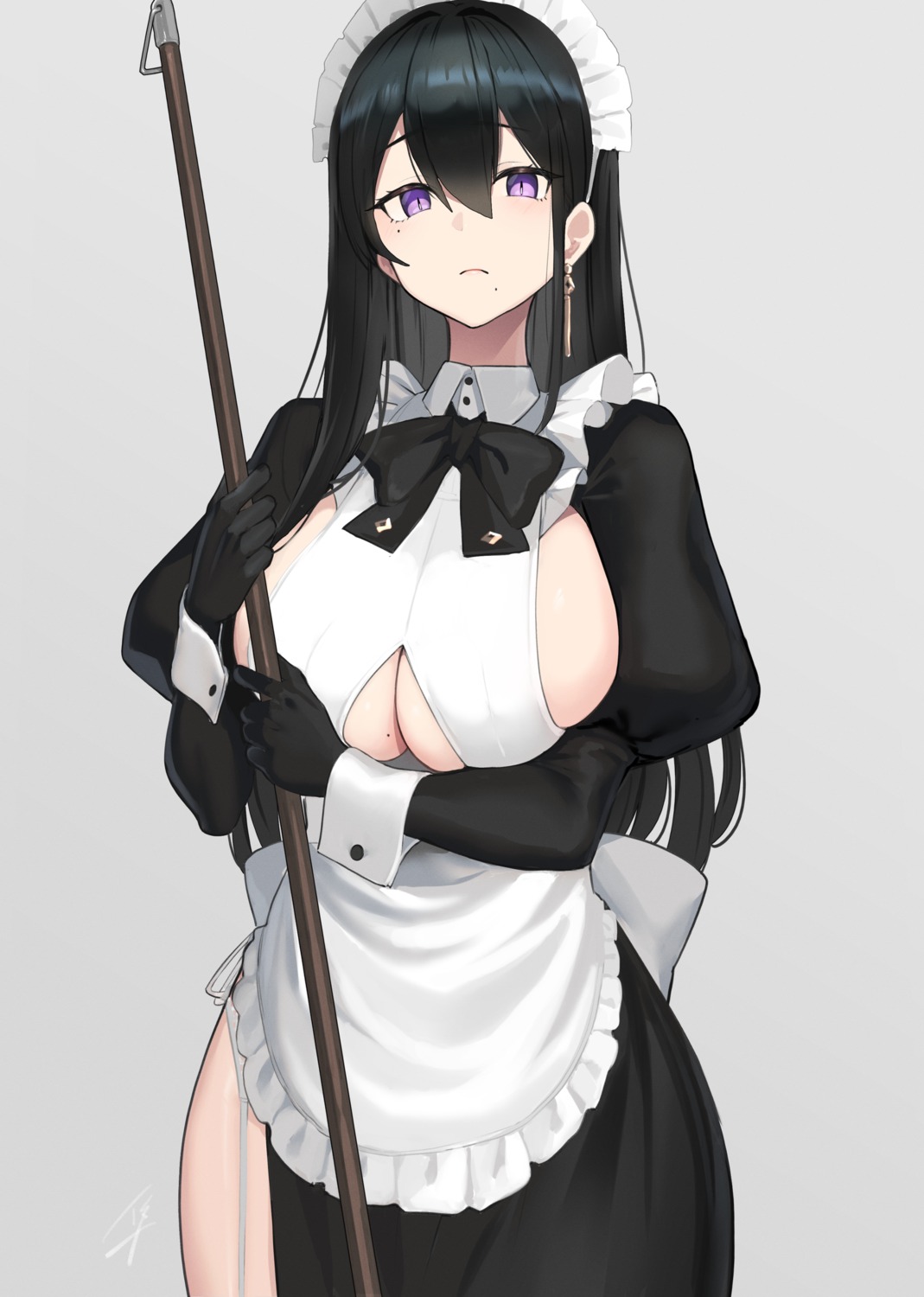 hayabusa maid no_bra