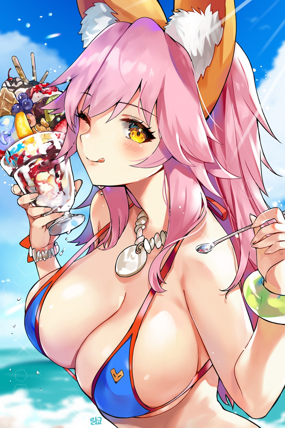 alraco animal_ears bikini_top fate/grand_order swimsuits tamamo_no_mae