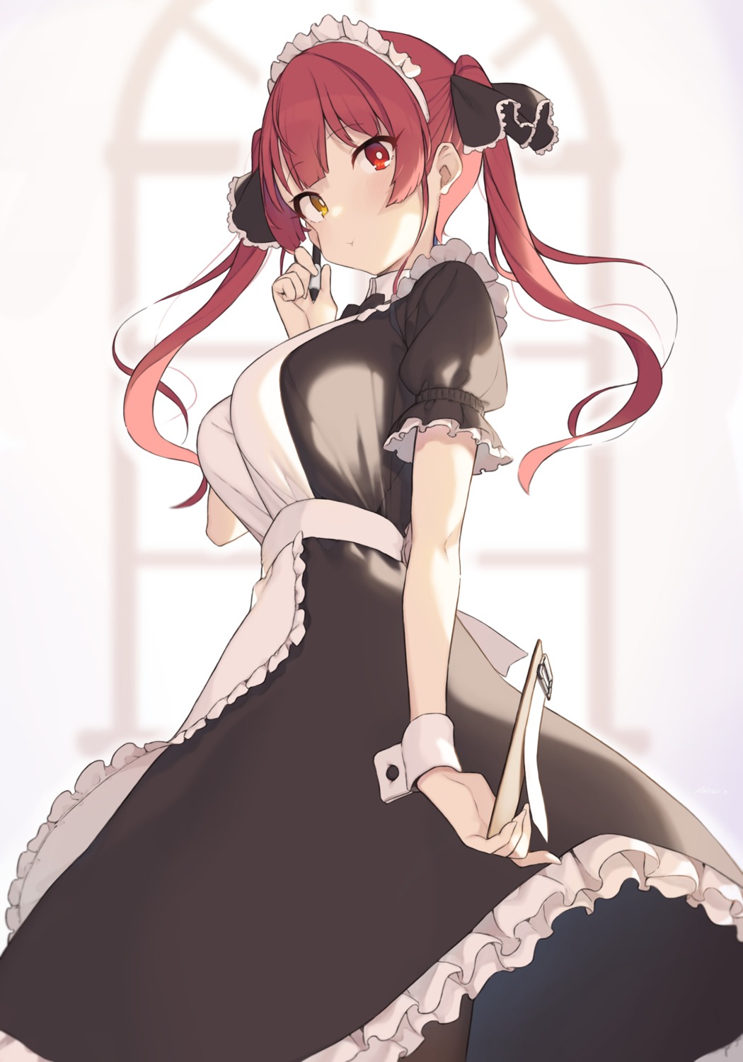 cloba heterochromia hololive houshou_marine maid skirt_lift