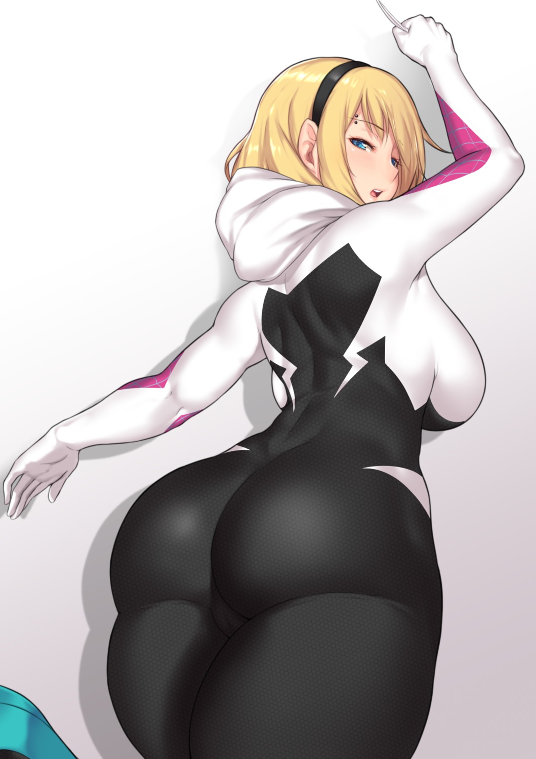 ass aster_crowley bodysuit gwen_stacy marvel spider-gwen spiderman