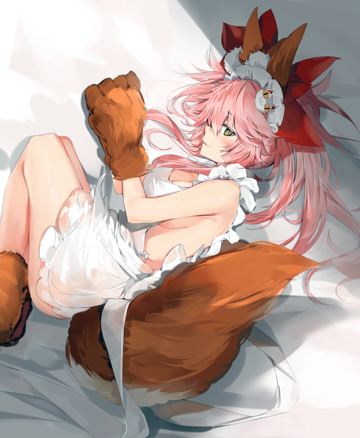 animal_ears fate/grand_order kitsune naked_apron see_through silver_(chenwen) tail tamamo_cat