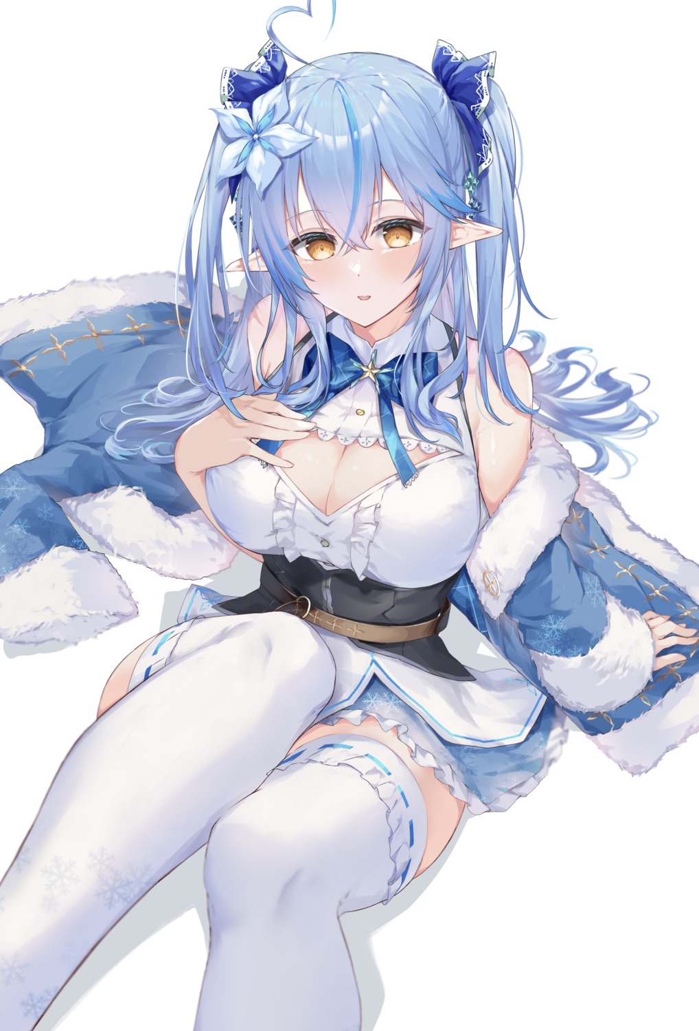 cleavage fuchi_(0616tk) hololive pointy_ears thighhighs yukihana_lamy