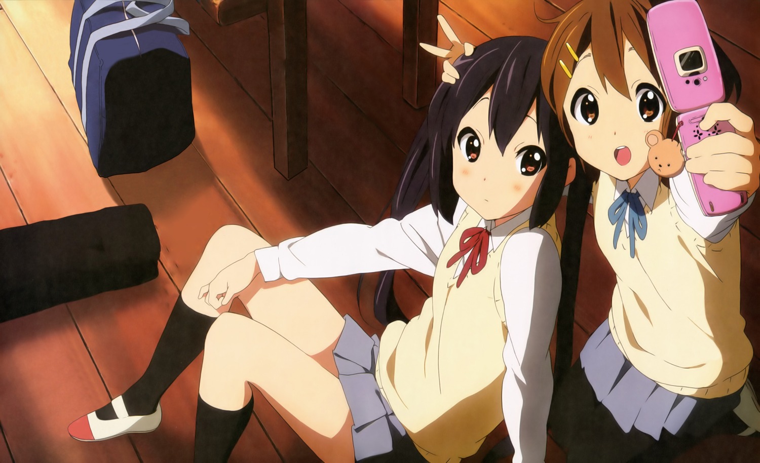 detexted hirasawa_yui horiguchi_yukiko k-on! nakano_azusa pantyhose seifuku