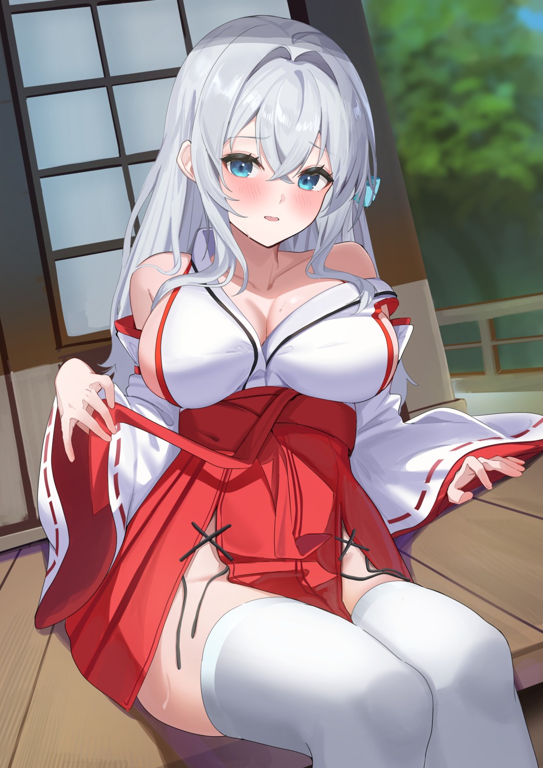 hitachi_sou miko no_bra nopan thighhighs