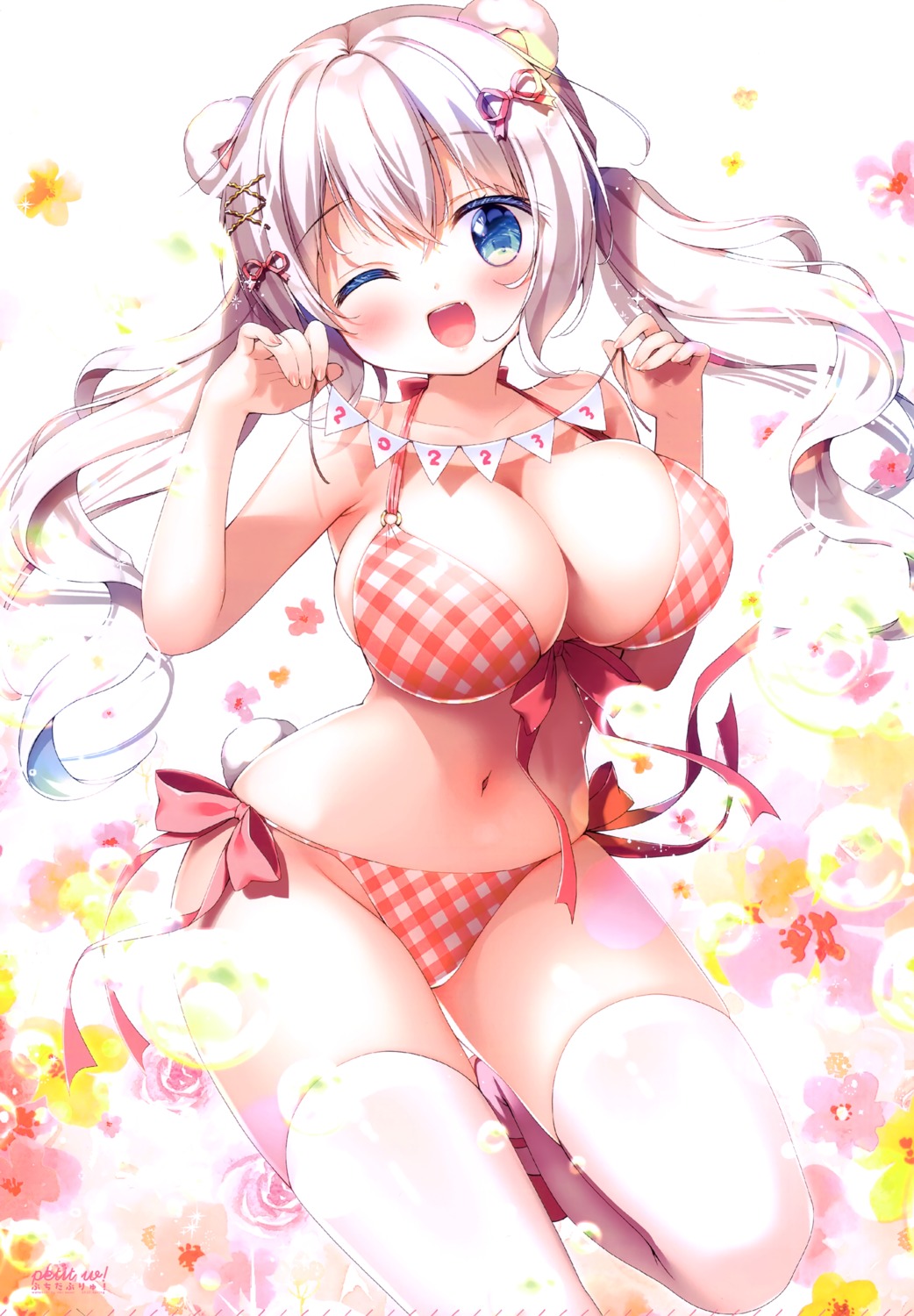 animal_ears bikini erect_nipples momo_(sasai_saji) sasai_saji swimsuits thighhighs watakubi