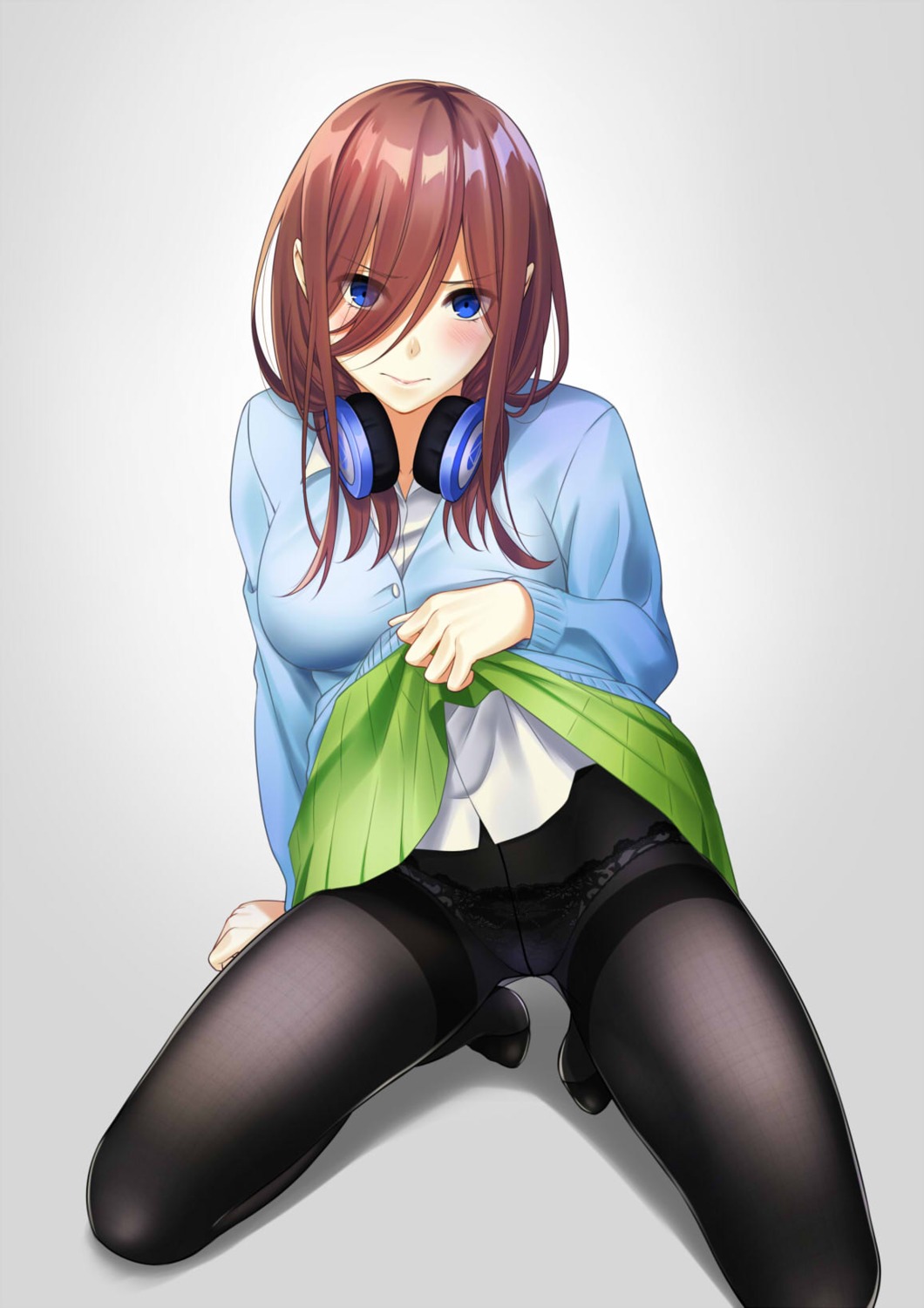 5-toubun_no_hanayome headphones nakano_miku pantsu pantyhose seifuku skirt_lift sweater tawagoto_dukai_no_deshi zaregotodukainodesi