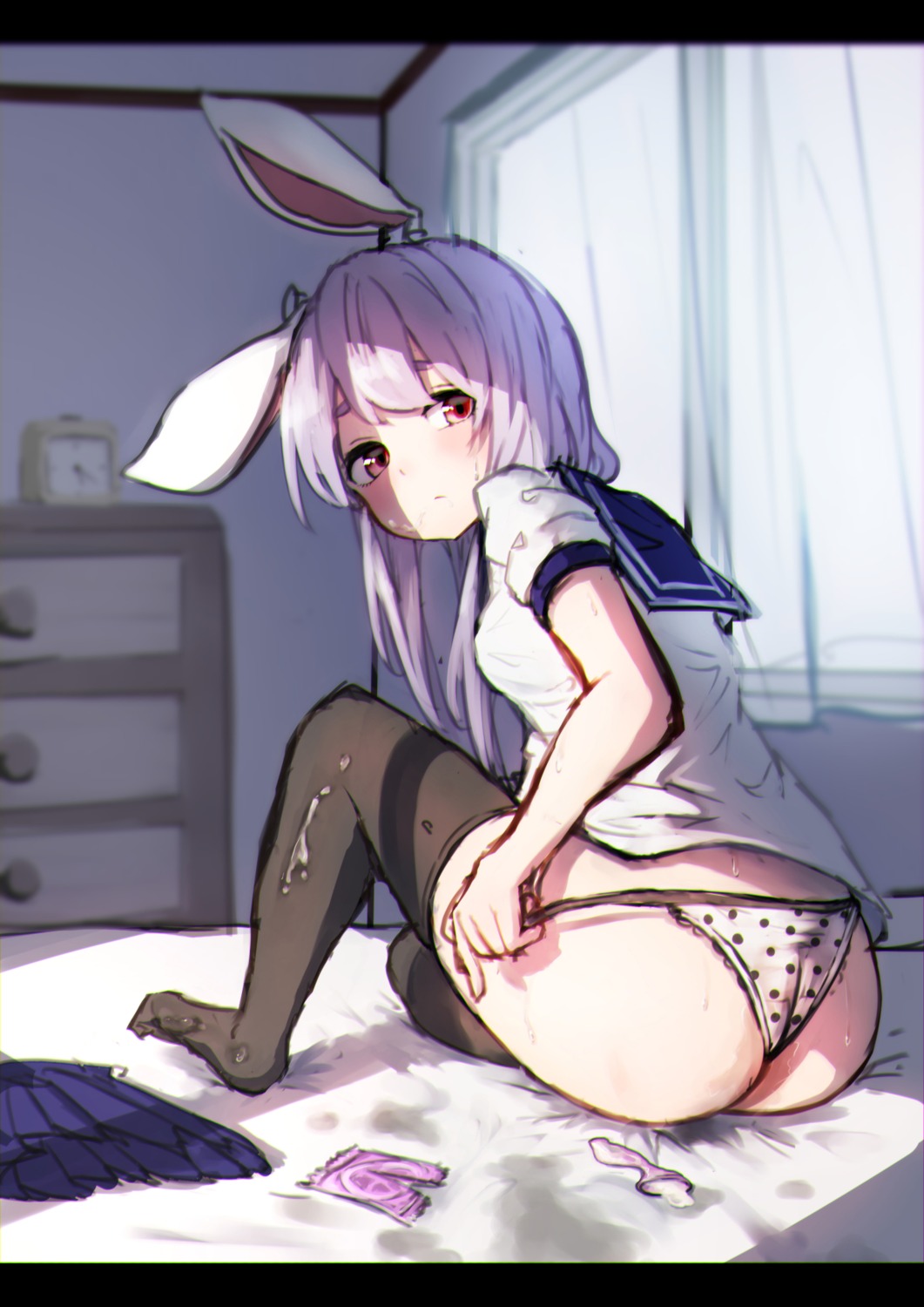 animal_ears ass bunny_ears cum pantsu panty_pull pyonsuke_(pyon2_mfg) reisen_udongein_inaba seifuku thighhighs touhou undressing