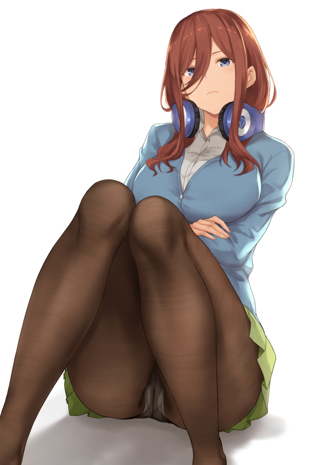 5-toubun_no_hanayome breast_hold cameltoe headphones nakano_miku pantsu pantyhose sweater terry_(artist)