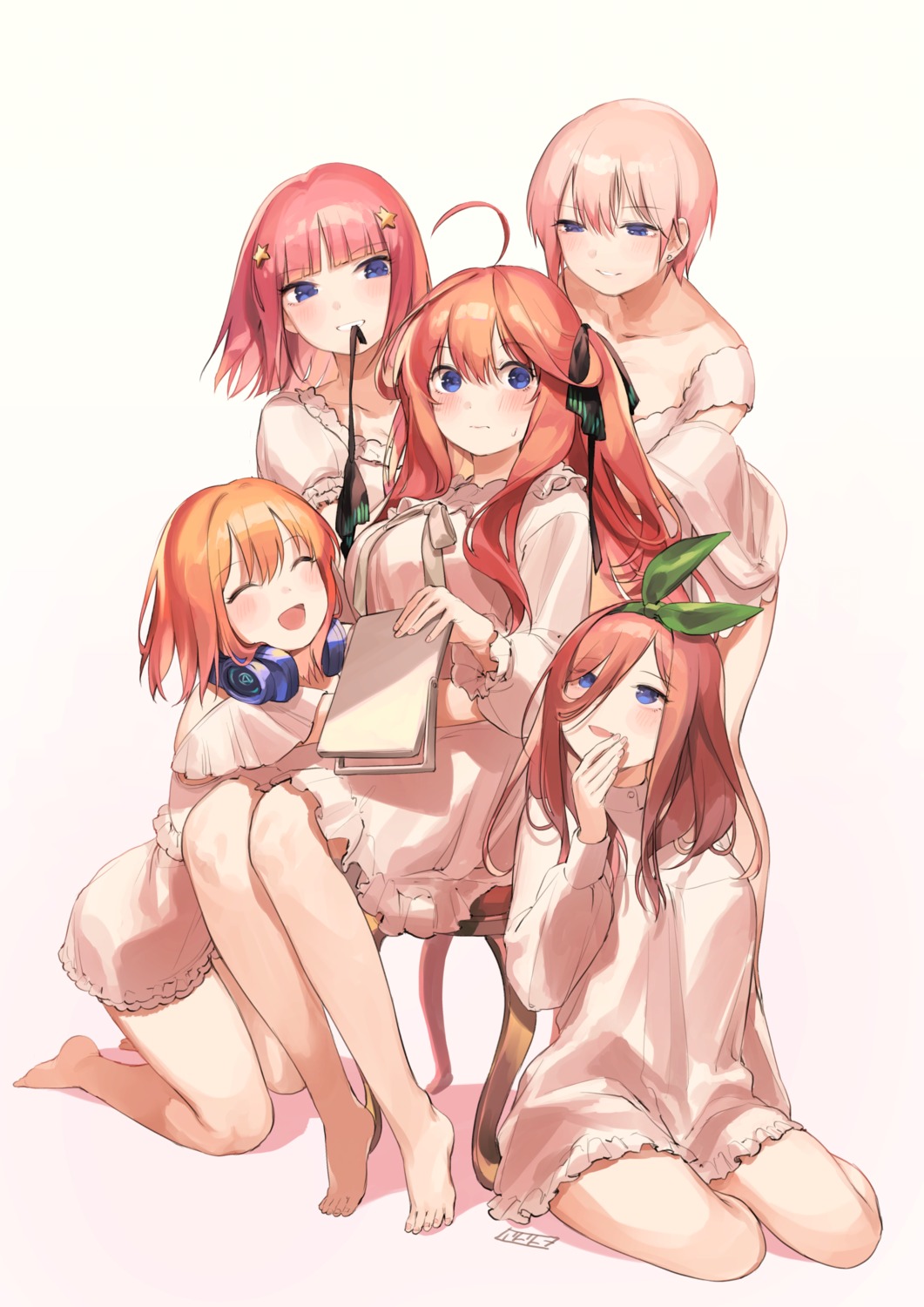 5-toubun_no_hanayome headphones nakano_ichika nakano_itsuki nakano_miku nakano_nino nakano_yotsuba nys pajama