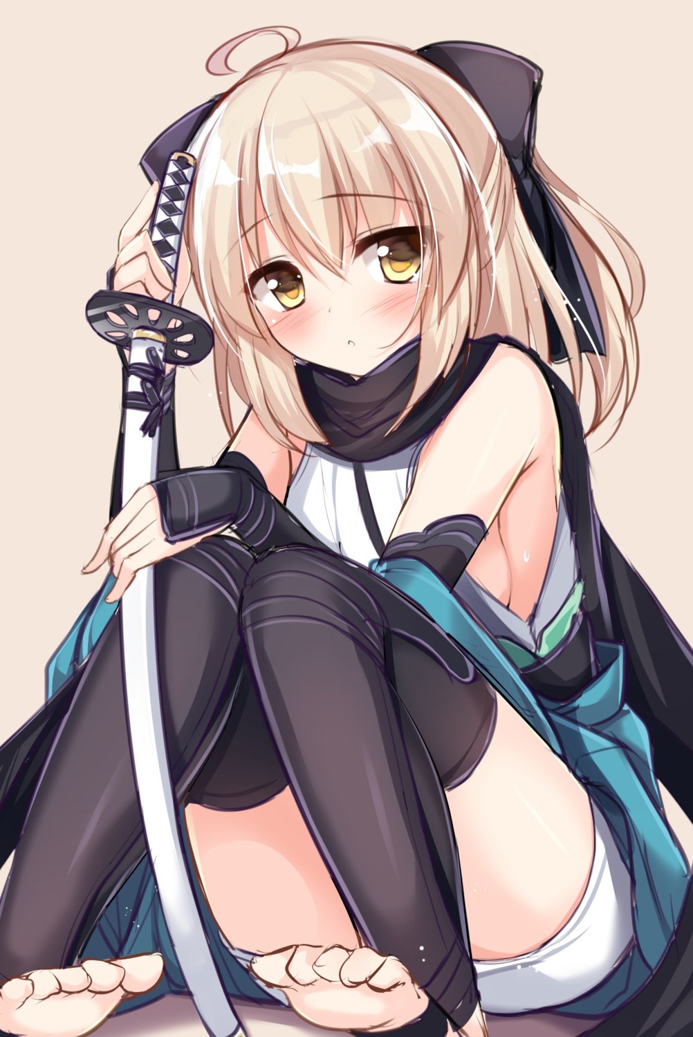 fate/grand_order feet japanese_clothes okita_souji_(fate) sword thighhighs tomoo