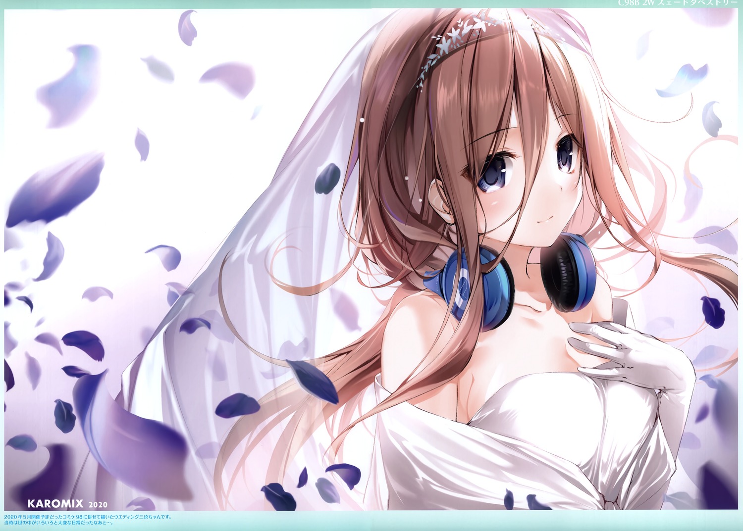 5-toubun_no_hanayome breast_hold cleavage dress headphones karomix karory nakano_miku wedding_dress