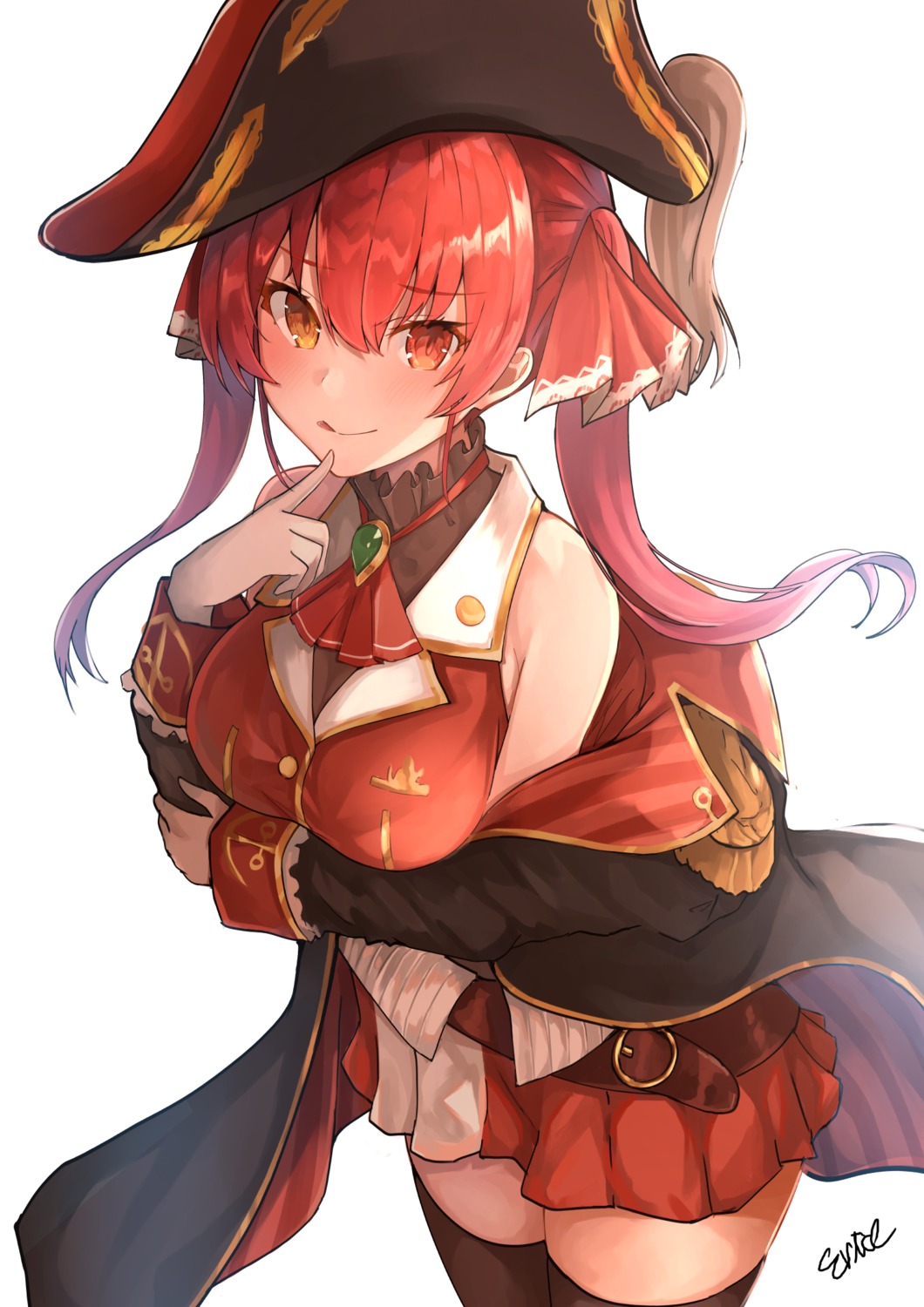 breast_hold heterochromia hololive houshou_marine pirate shiina_aoi thighhighs