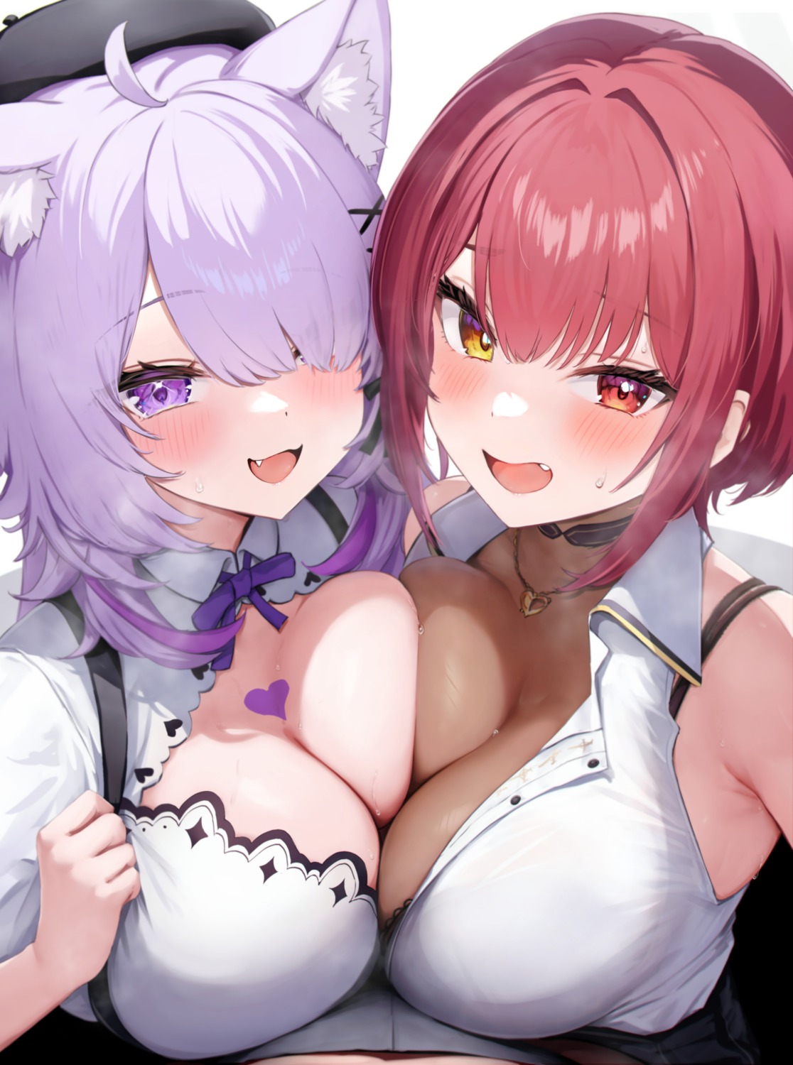 animal_ears heterochromia hololive hololive_gamers houshou_marine mochitsuki_karen nekomata_okayu nekomimi no_bra selfie symmetrical_docking