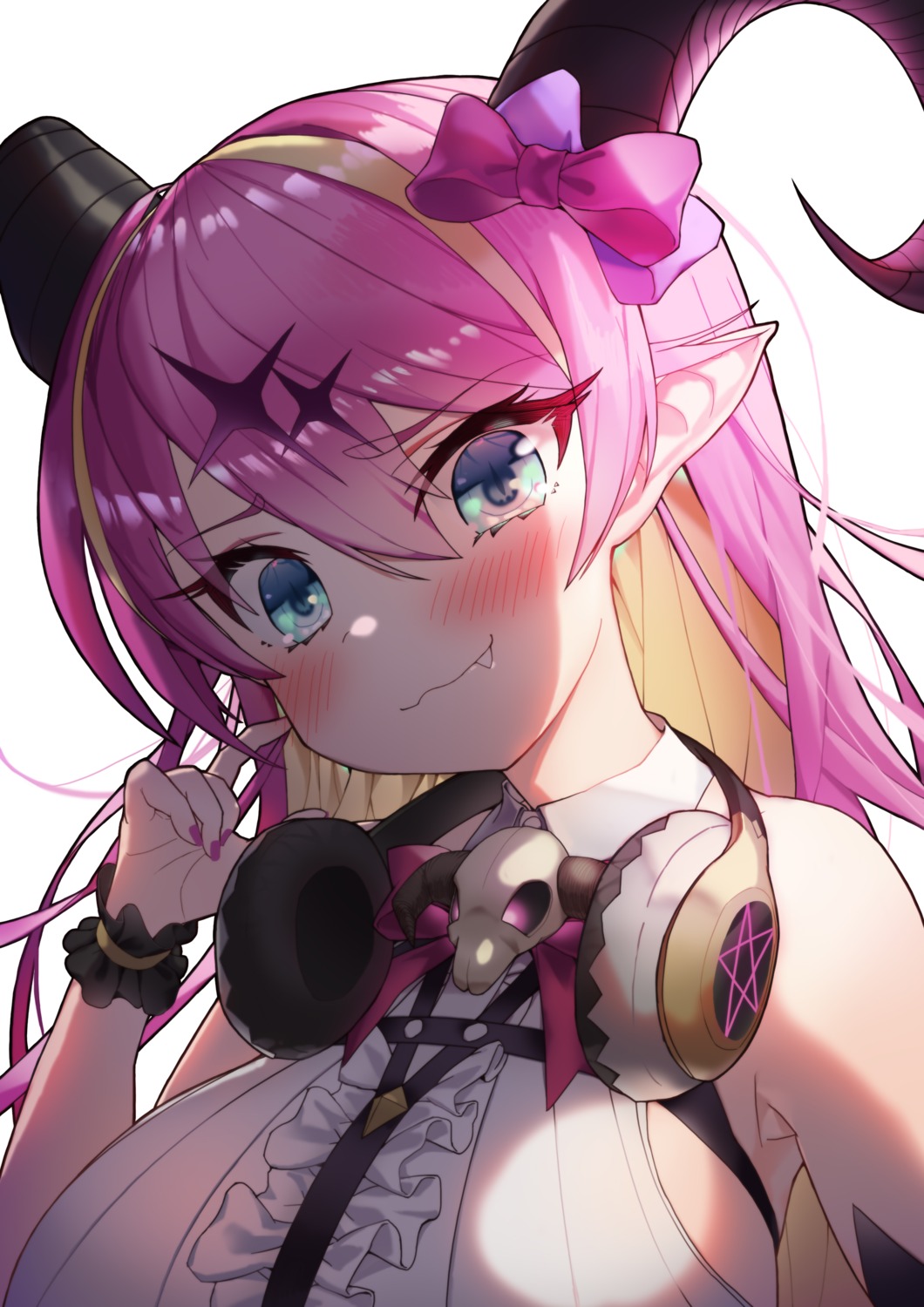 headphones hololive horns keureu_(tiqkdtiqkd10) mano_aloe pointy_ears