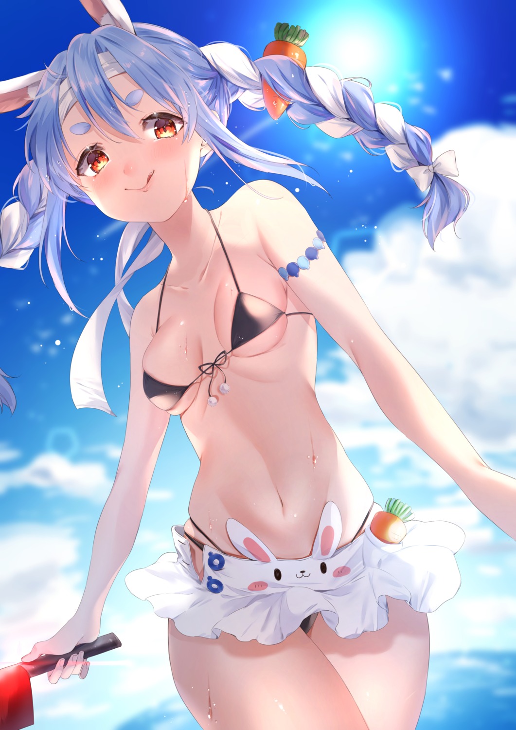 animal_ears bikini bunny_ears harui_(hr_x9_) hololive skirt_lift swimsuits usada_pekora wet