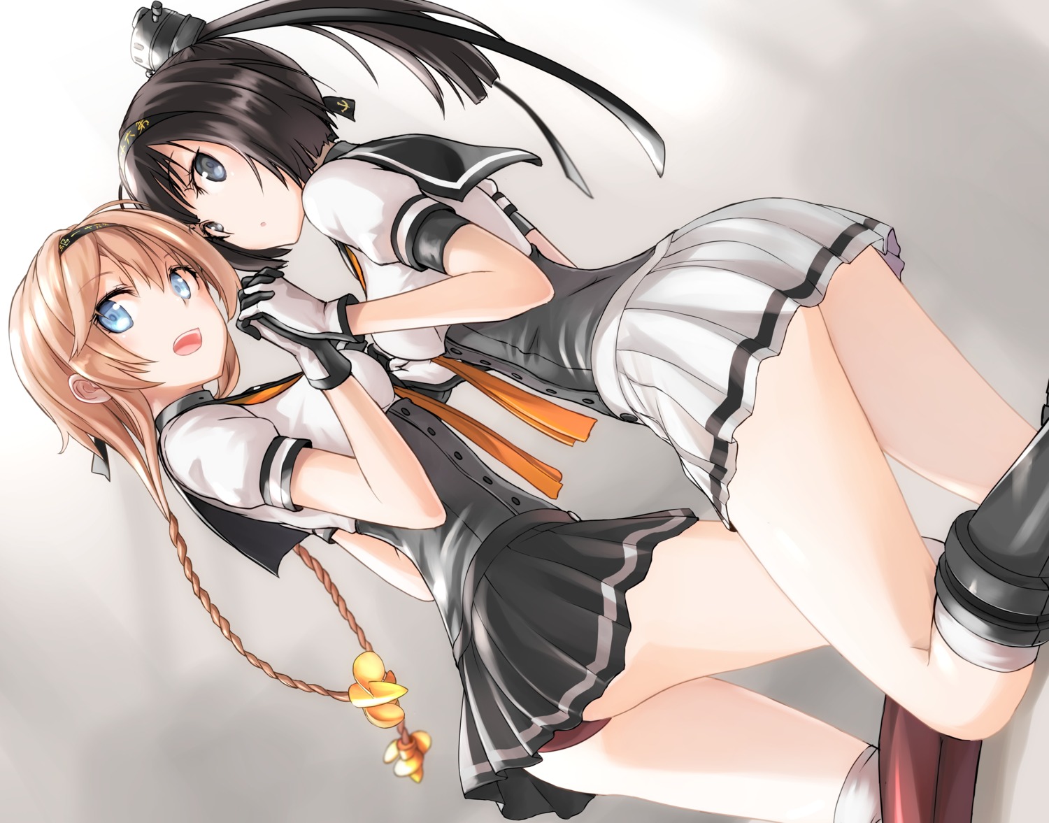 akizuki_(kancolle) kantai_collection pantsu seifuku skirt_lift tea_(nakenashi) teruzuki_(kancolle)