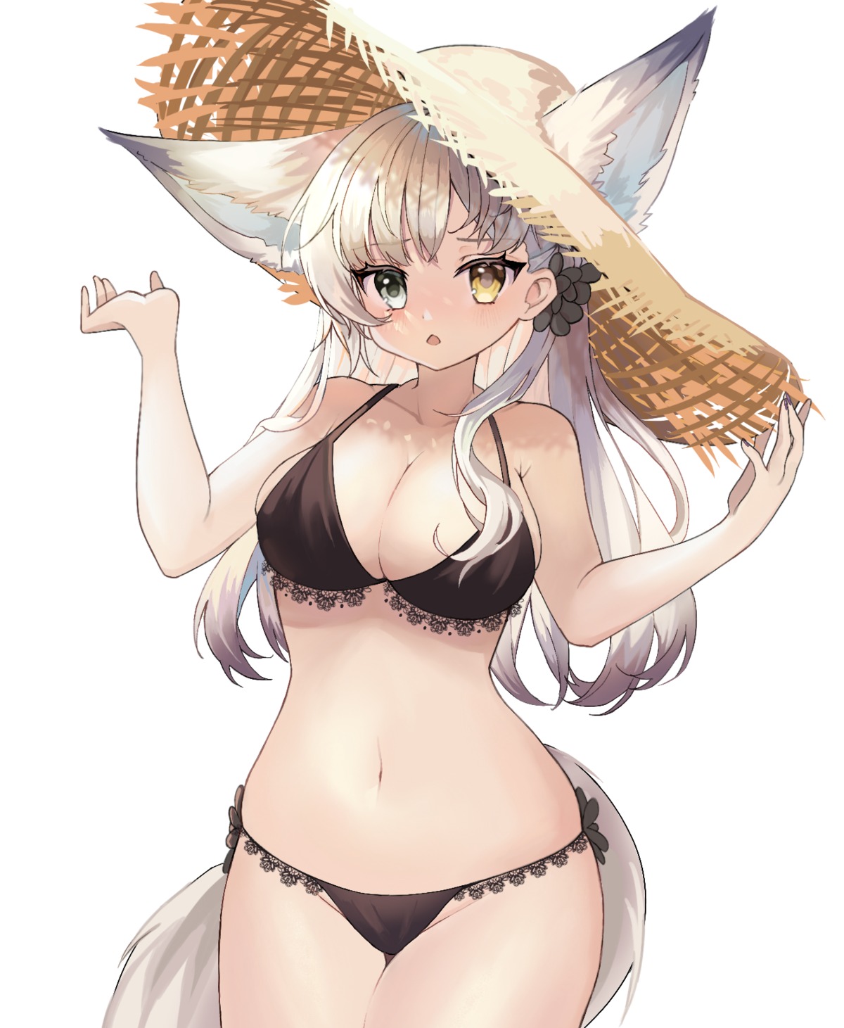 animal_ears bikini heterochromia kitsune swimsuits tail uuuu_(xinguwu)