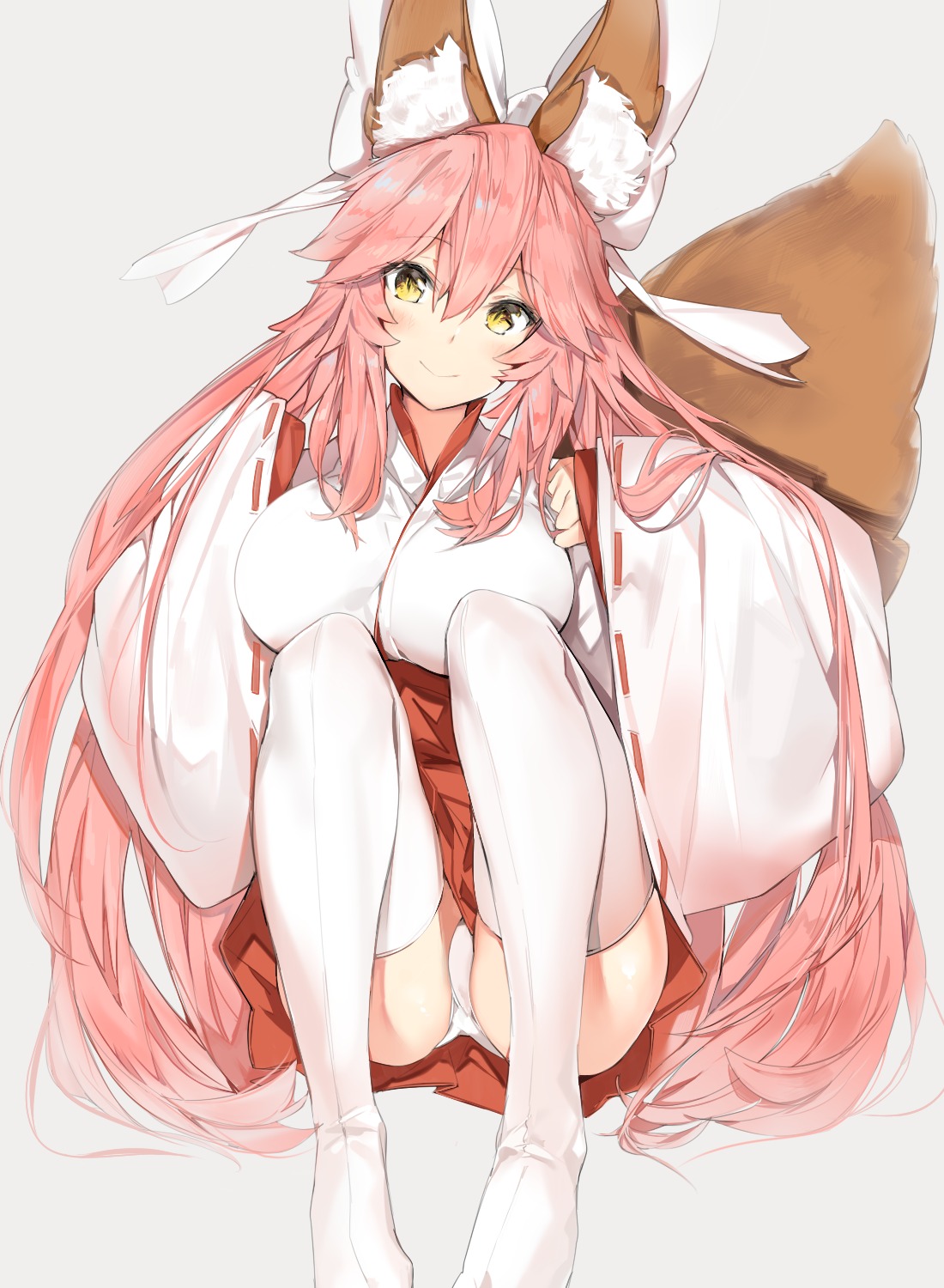 animal_ears fate/extra fate/stay_night feet miko pantsu silver_(chenwen) tamamo_no_mae thighhighs