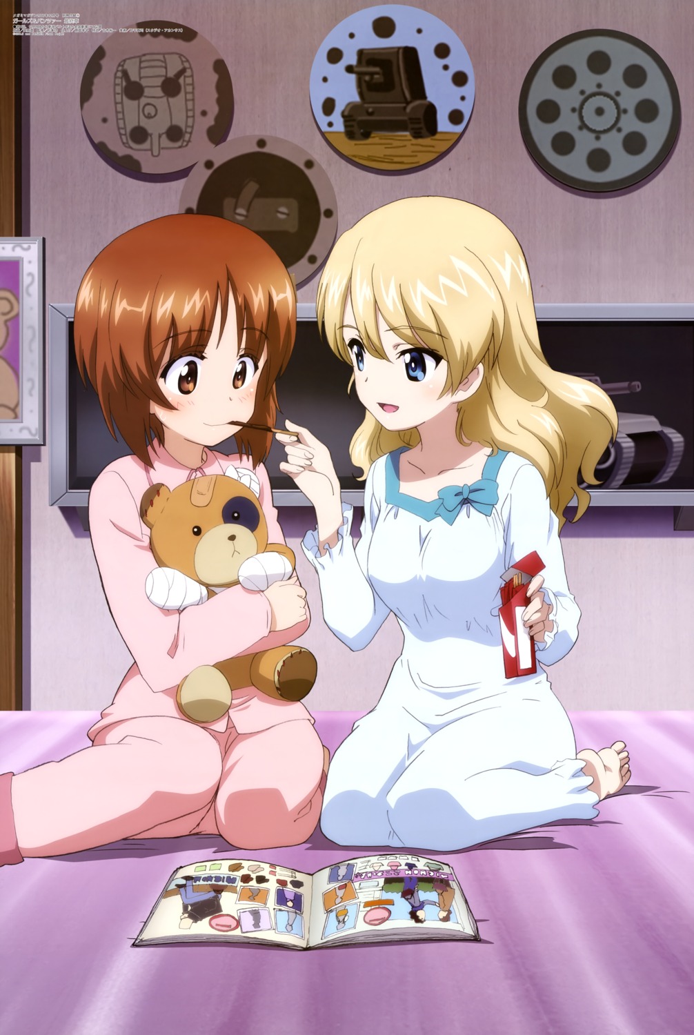 darjeeling girls_und_panzer jitsuhara_noboru nishizumi_miho pajama