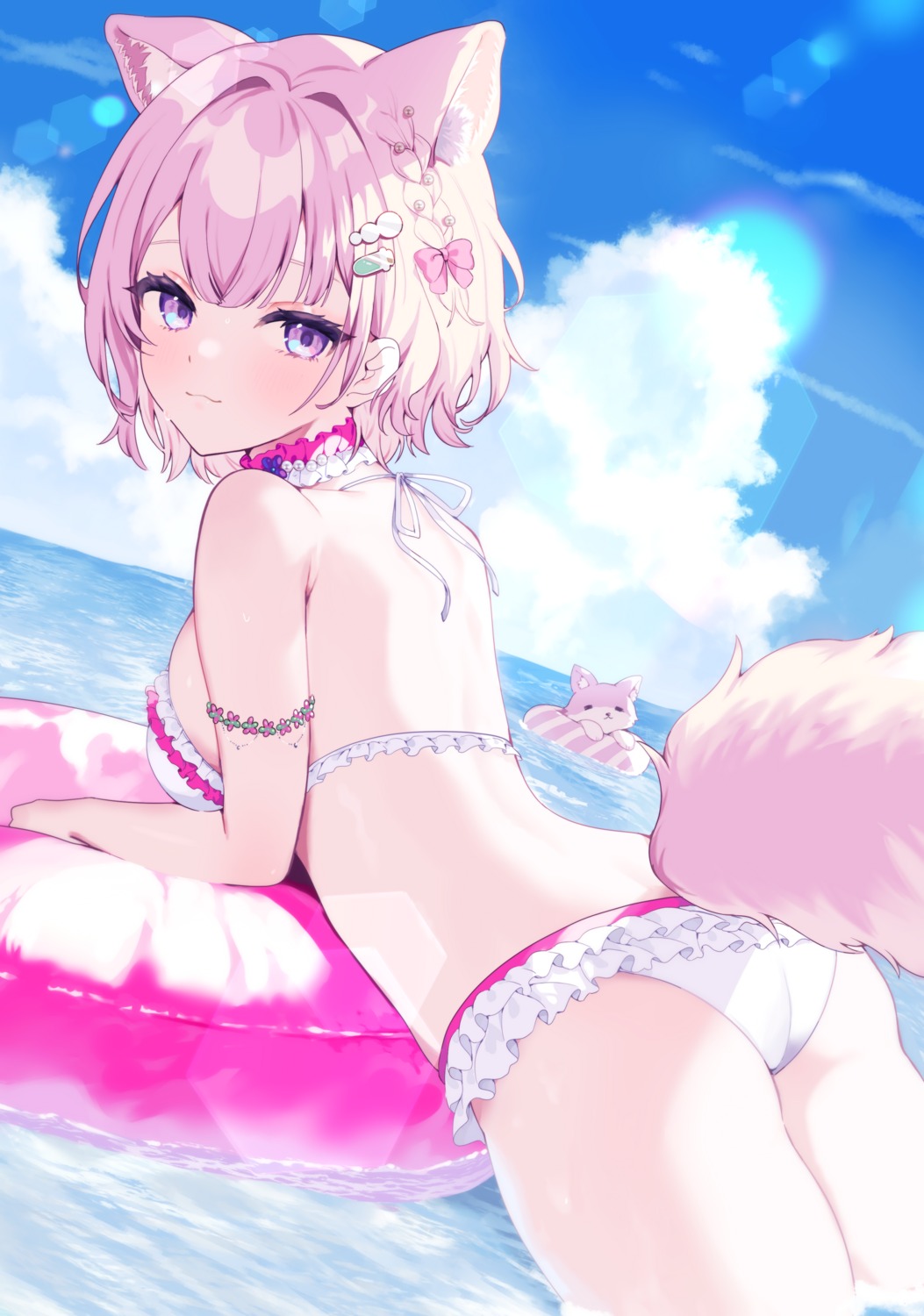 animal_ears ass bikini hakui_koyori hololive machikaze_fuuna swimsuits tail tenshinoikenie wet