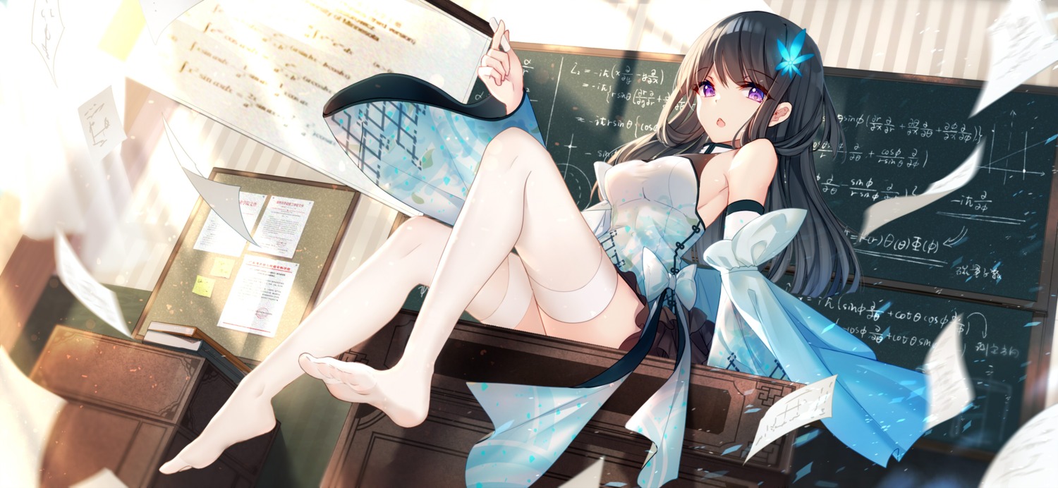 bison_cangshu feet japanese_clothes thighhighs witch_weapon