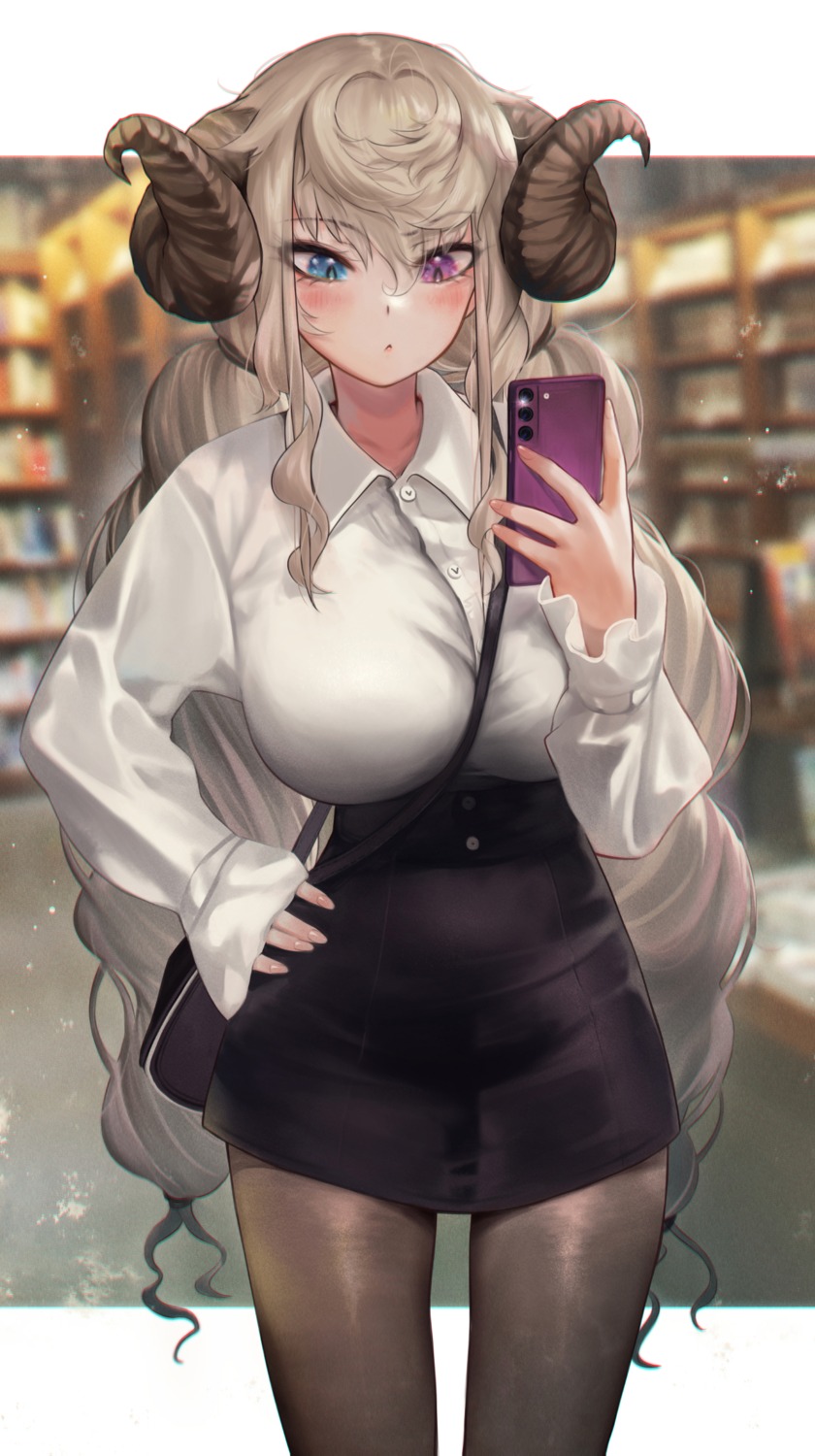 dress_shirt heterochromia horns marchen_(torriet) pantyhose torriet