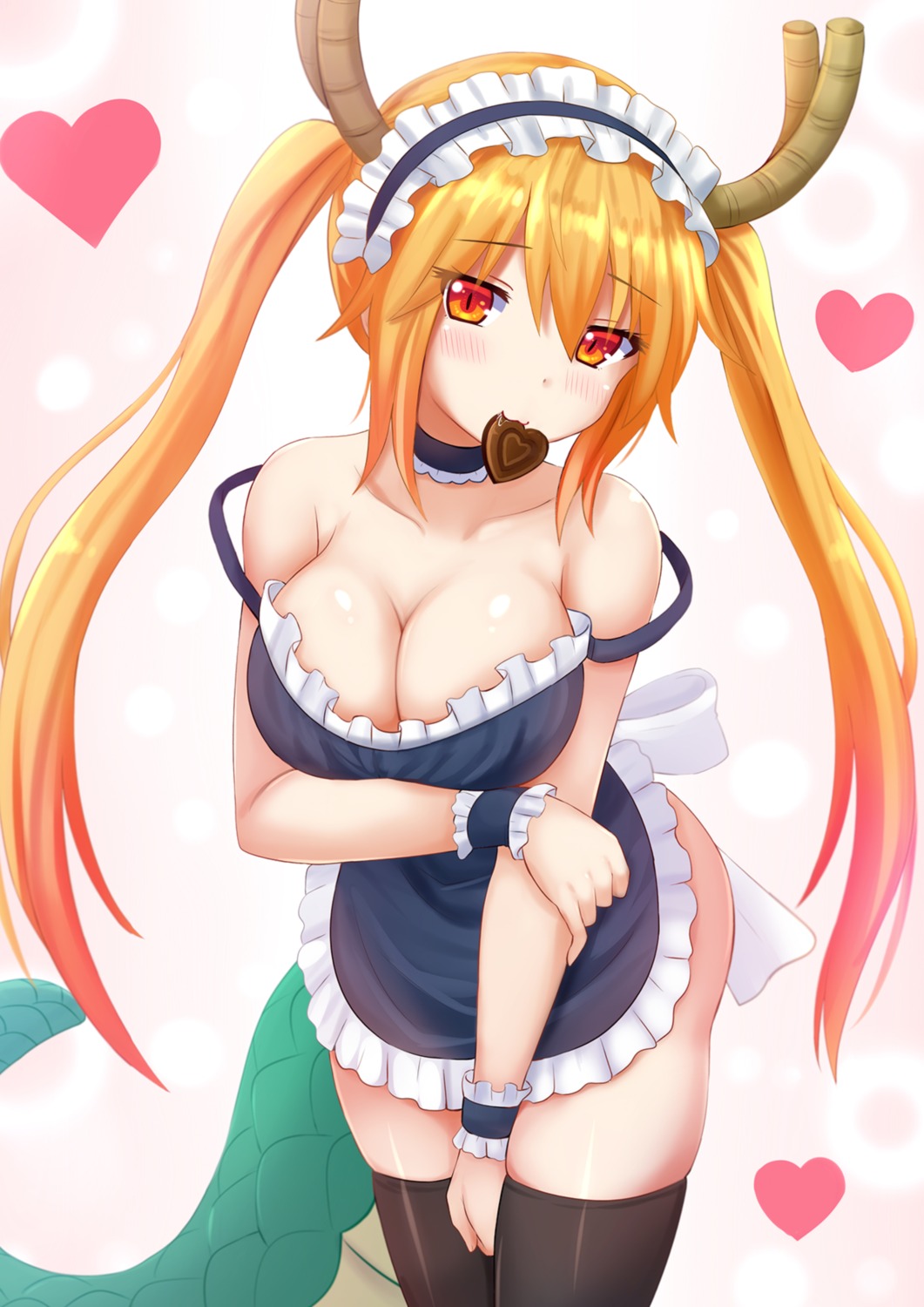 breast_hold horns kazenokaze kobayashi-san_chi_no_maidragon naked_apron tail thighhighs tooru_(maidragon)