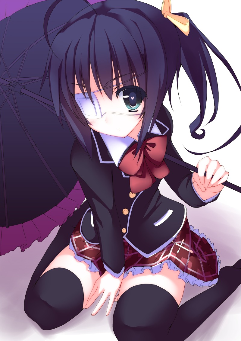 chuunibyou_demo_koi_ga_shitai! eyepatch ikusan seifuku takanashi_rikka thighhighs