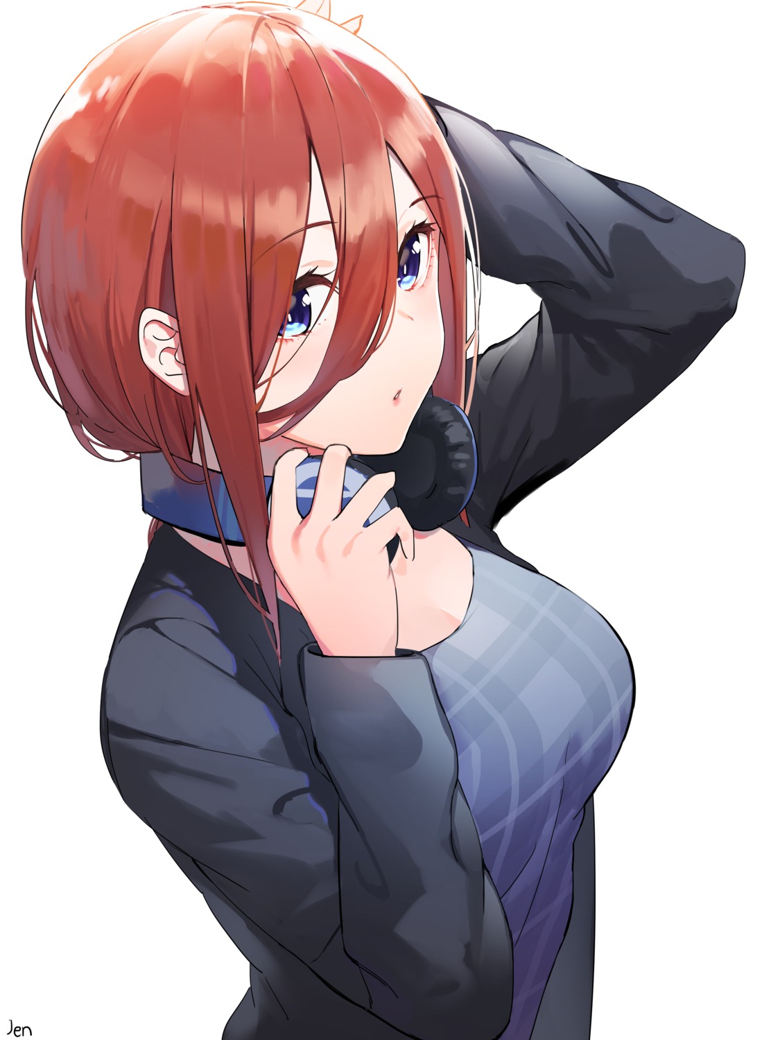 5-toubun_no_hanayome arjent cleavage headphones nakano_miku