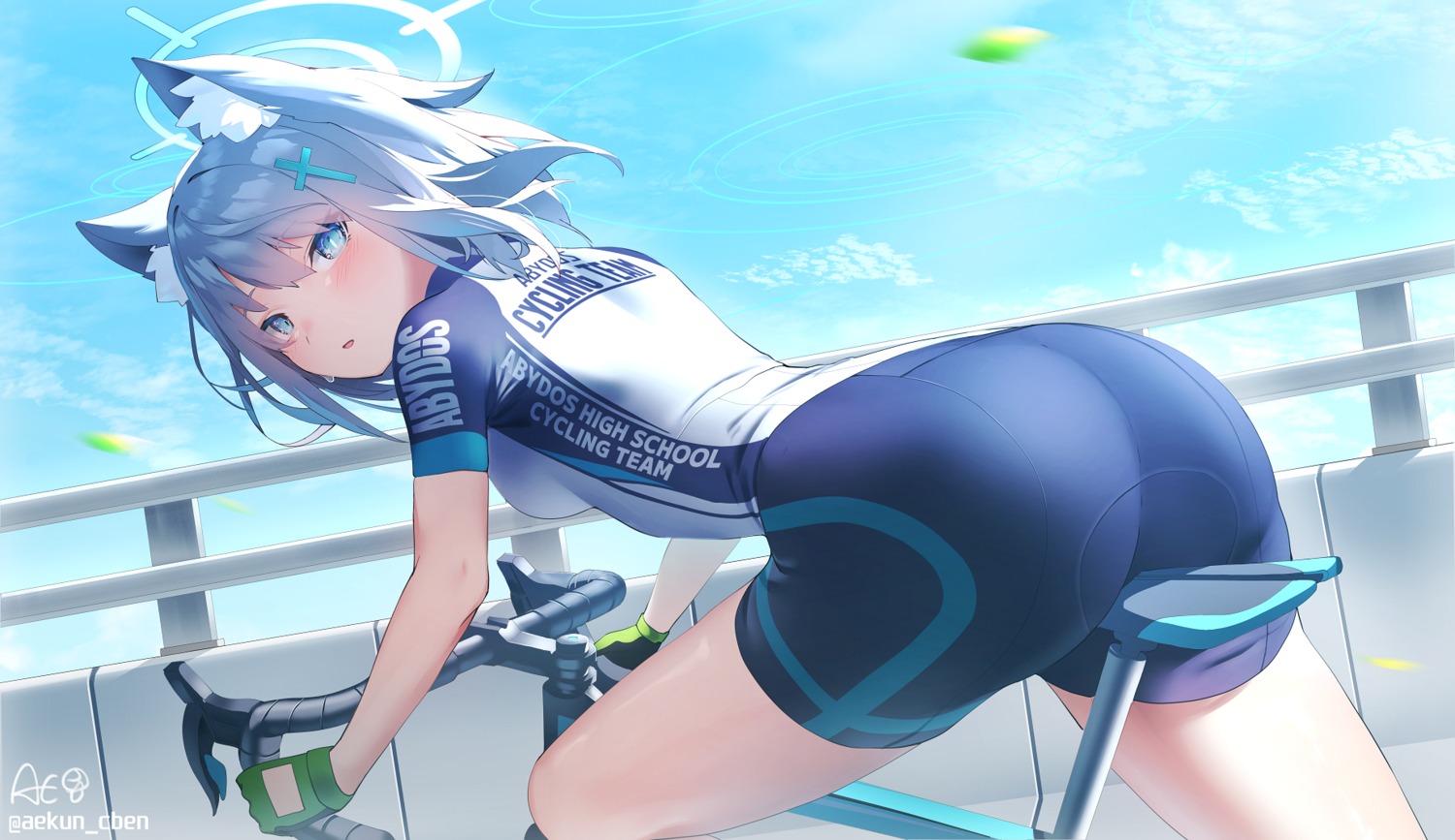 aekun_cben animal_ears ass bike_shorts blue_archive halo nekomimi sunaookami_shiroko