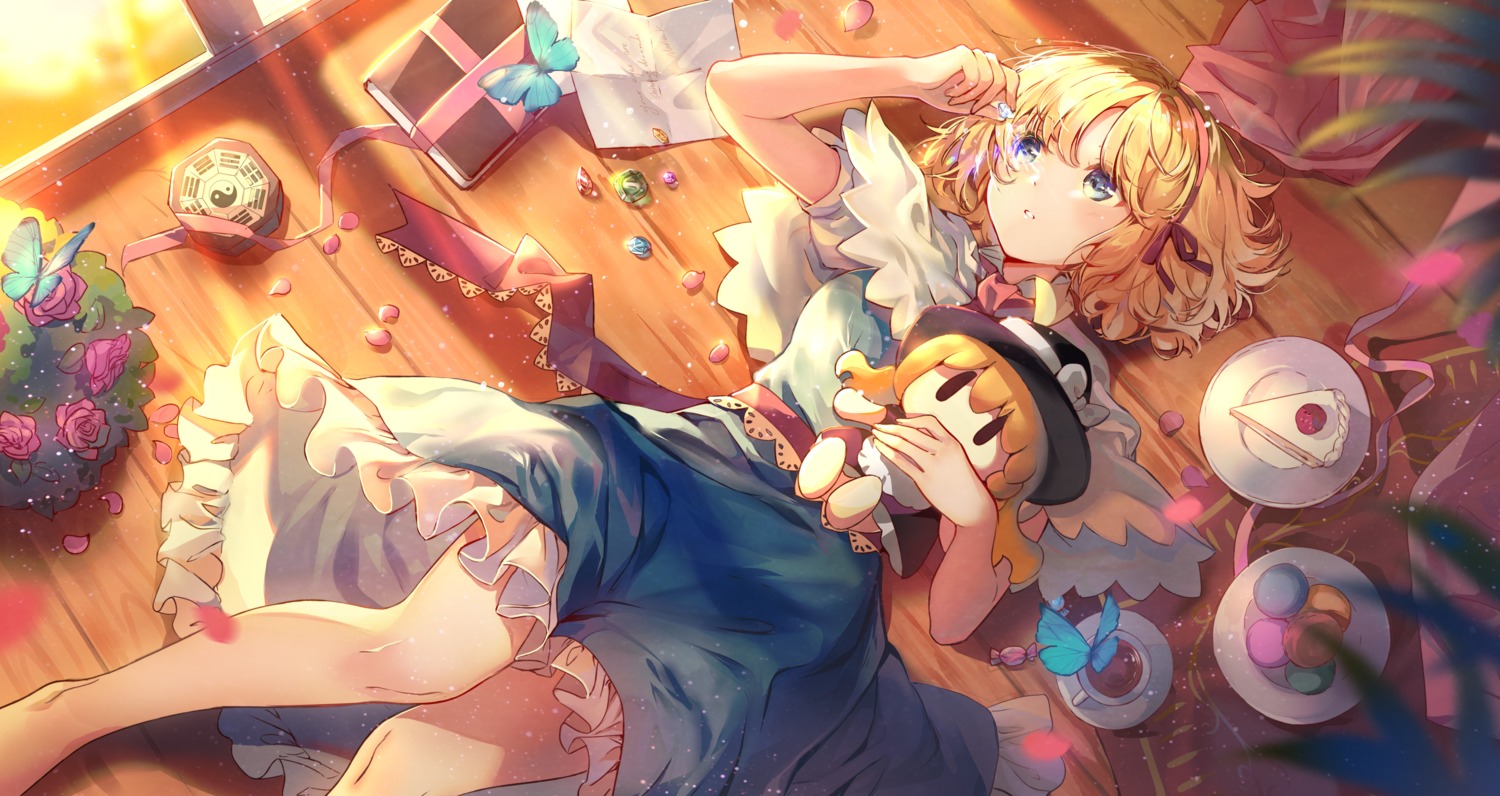 alice_margatroid chibi kirisame_marisa kita_(kitairoha) skirt_lift touhou