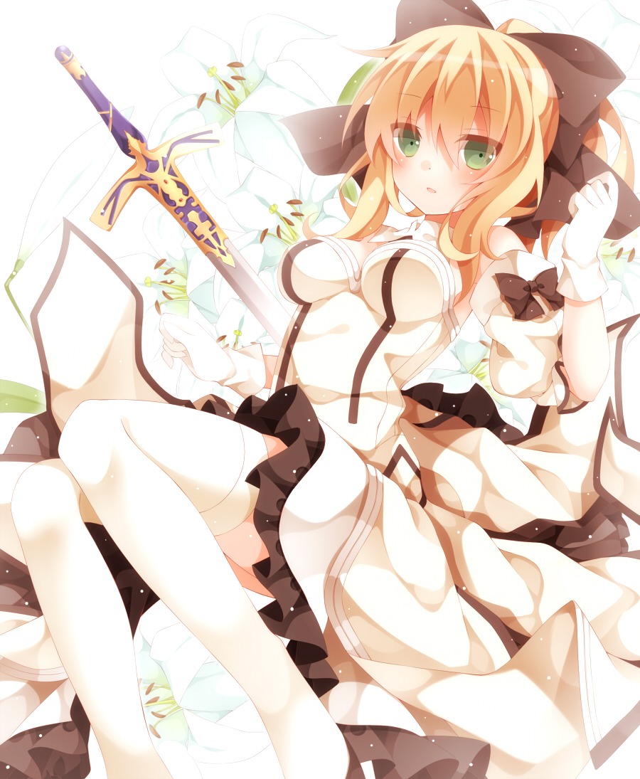 fate/stay_night fate/unlimited_codes mog_(artist) saber saber_lily sword thighhighs