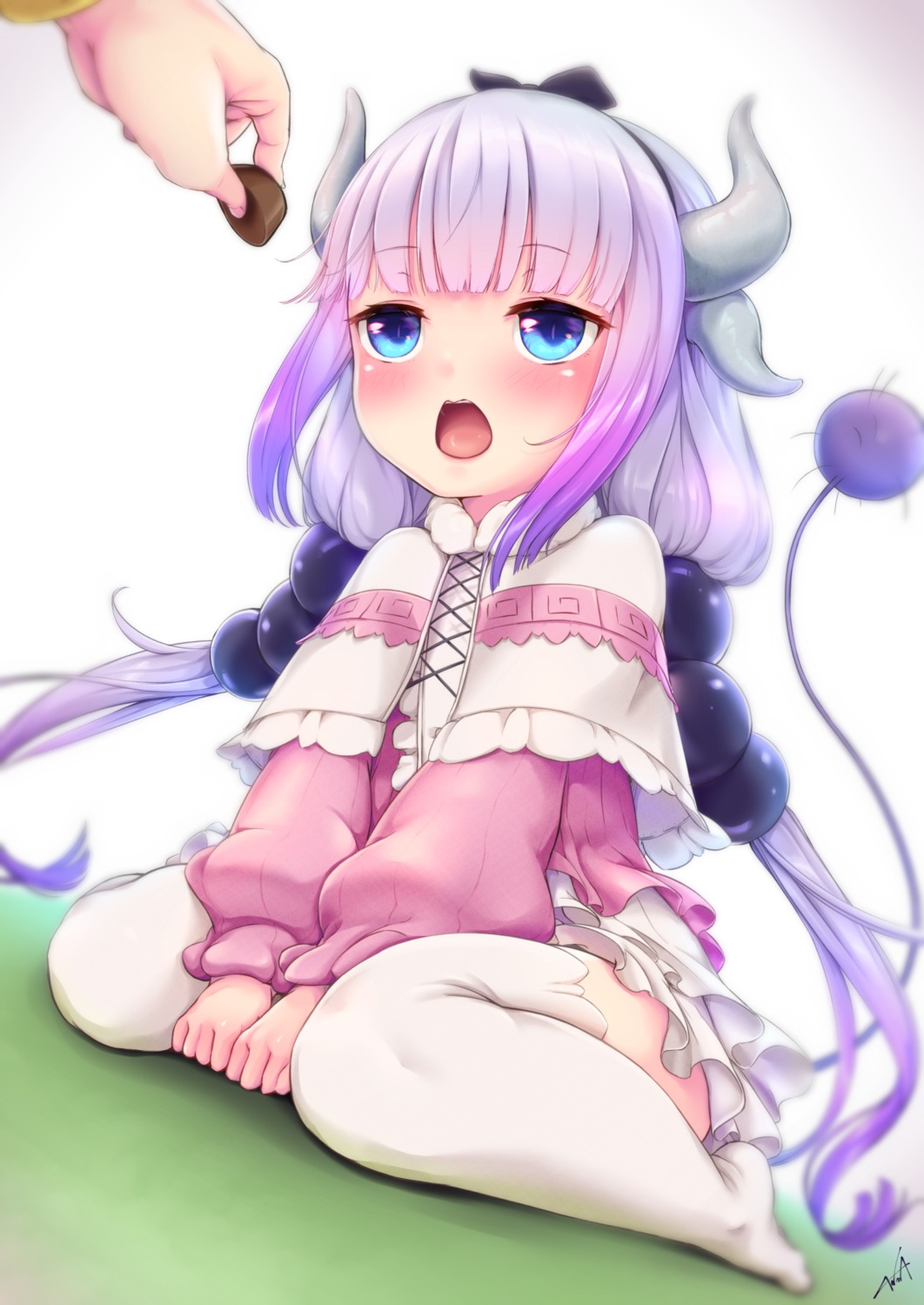 horns kanna_kamui kobayashi-san_chi_no_maidragon kurofude_anna tail thighhighs