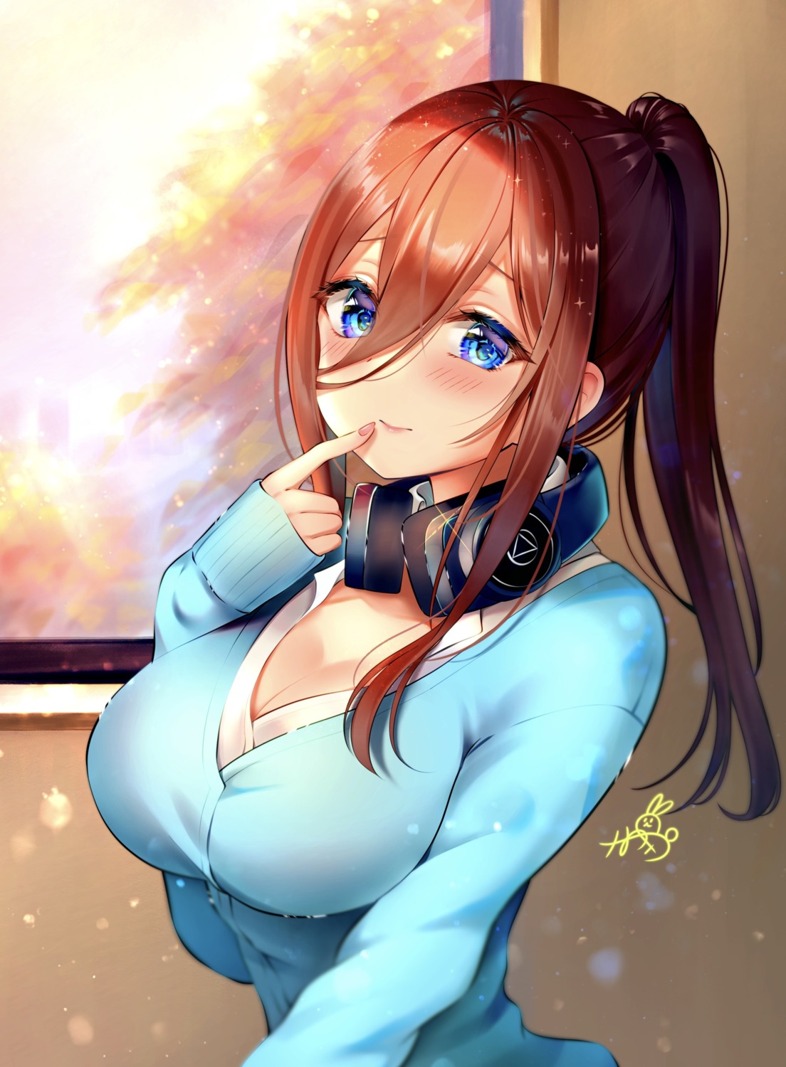 5-toubun_no_hanayome cleavage headphones mizukanayuki nakano_miku open_shirt seifuku sweater