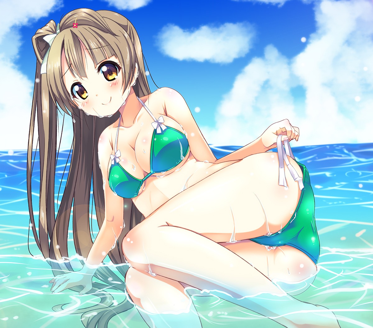 ass bikini cleavage kurou_(quadruple_zero) love_live! minami_kotori swimsuits wet