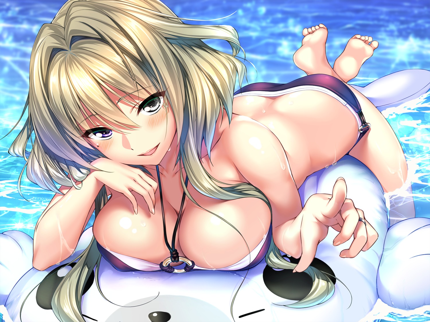 amakano+ azarashi_soft bikini cleavage feet game_cg heterochromia kanbayashi_mizuki piromizu swimsuits wet