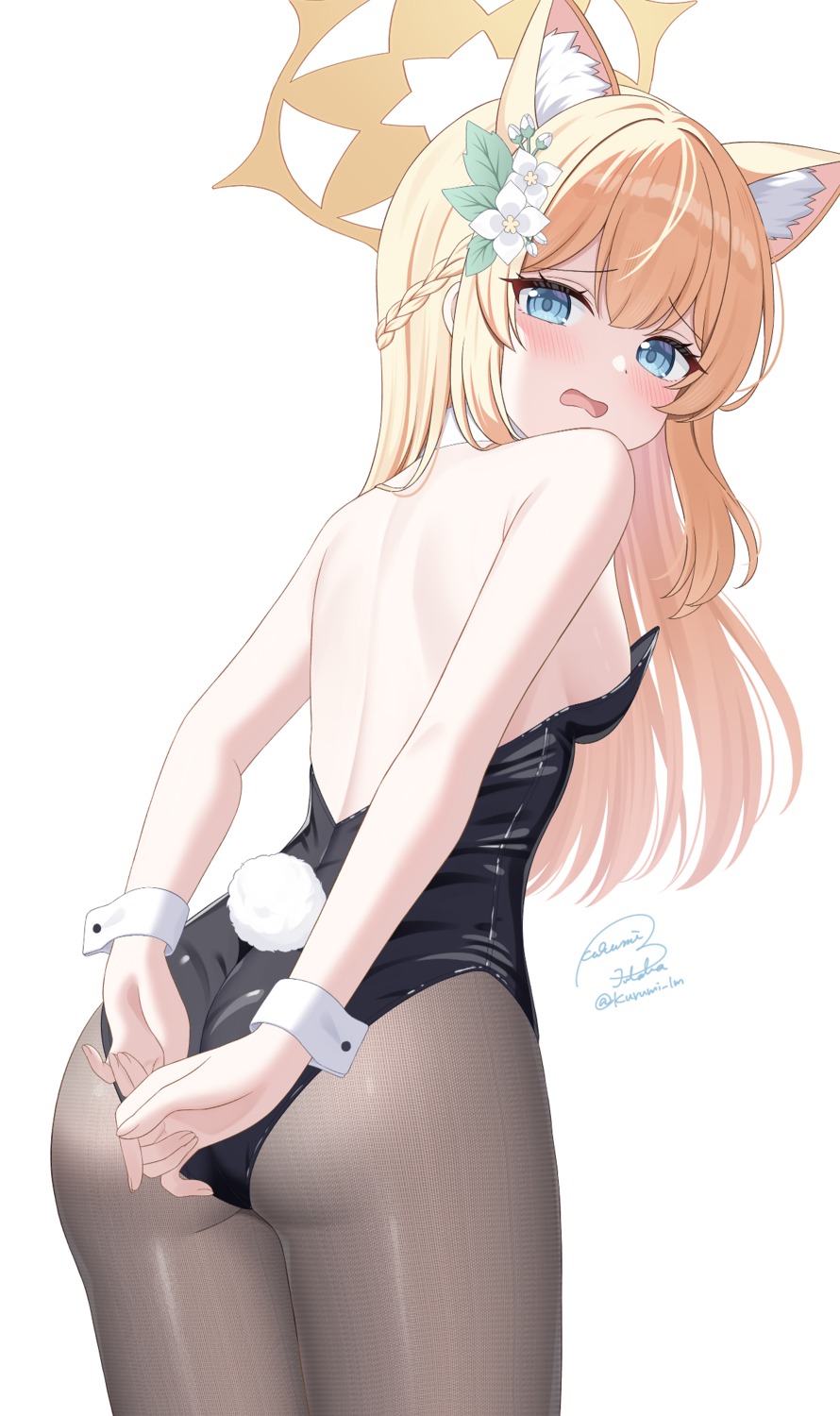 animal_ears ass blue_archive futaba_kurumi iochi_mari leotard loli nekomimi no_bra pantyhose tail