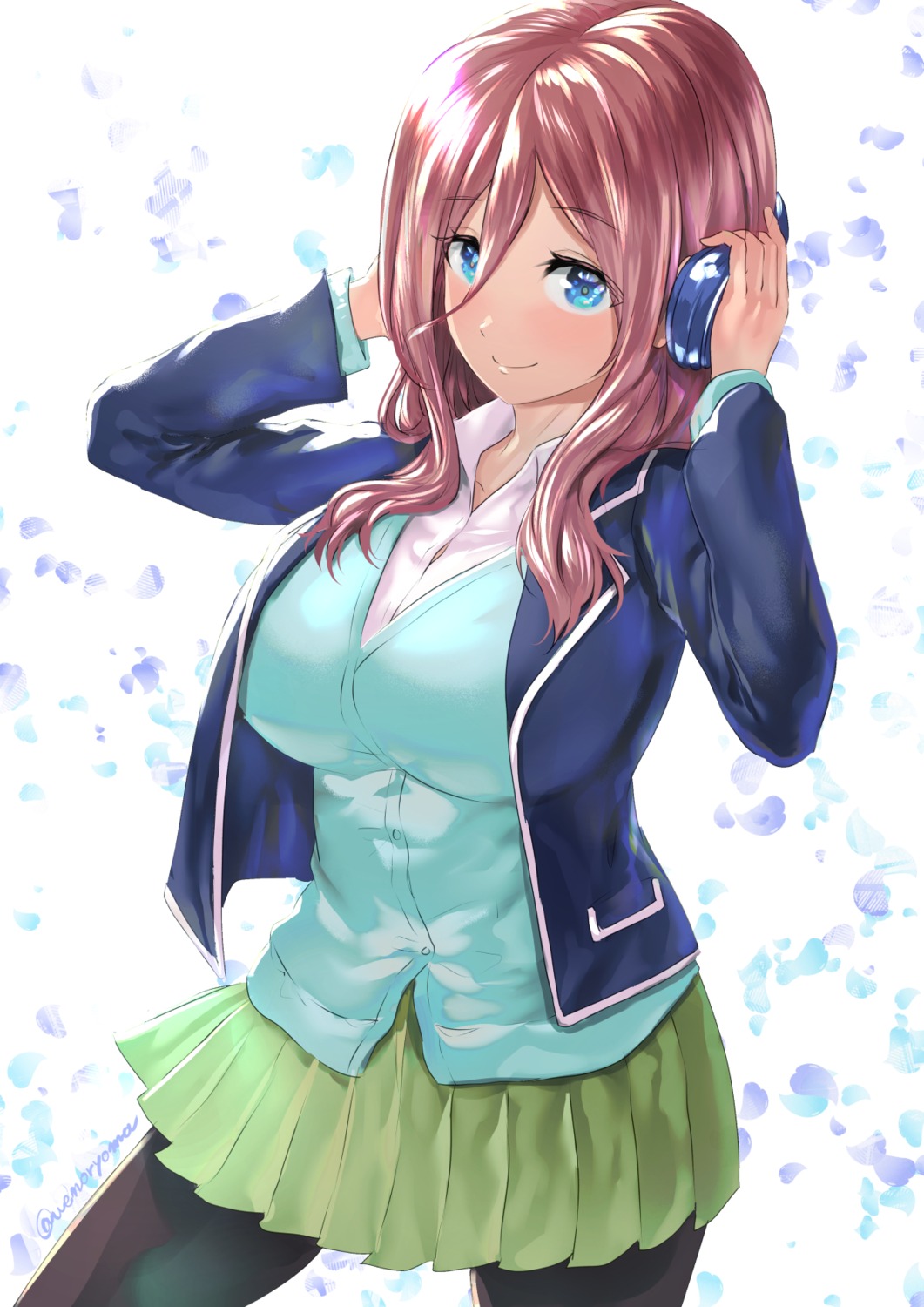 5-toubun_no_hanayome headphones nakano_miku pantyhose seifuku sweater uenoryoma