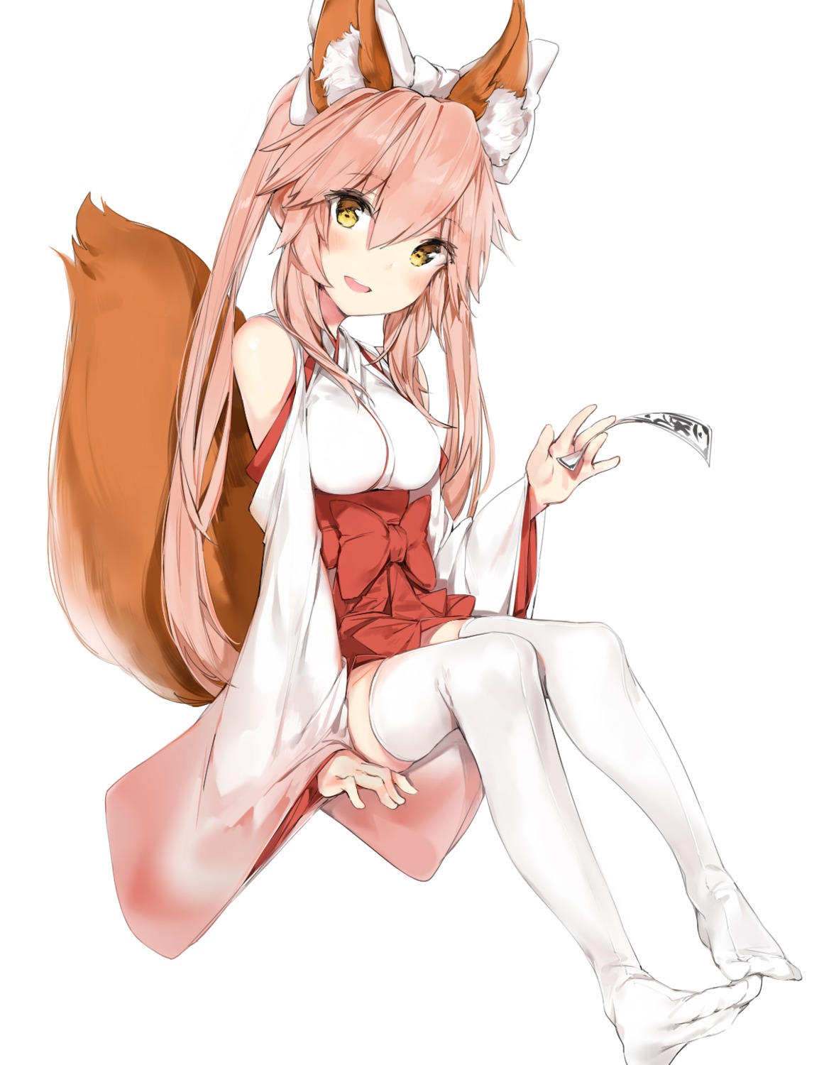 animal_ears fate/extra fate/grand_order fate/stay_night feet japanese_clothes kitsune silver_(chenwen) tail tamamo_no_mae thighhighs